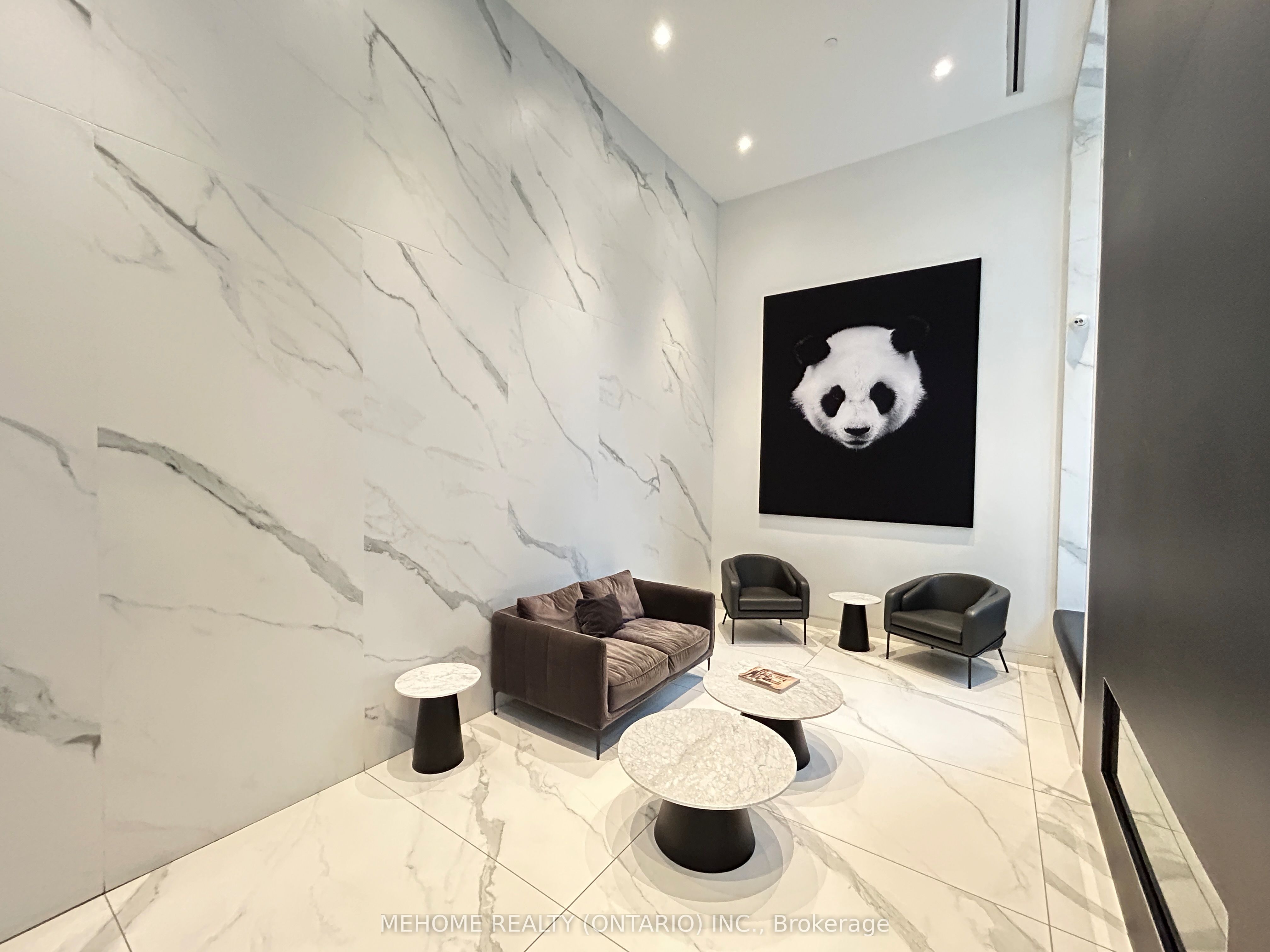 20 Edward Street, #1616
