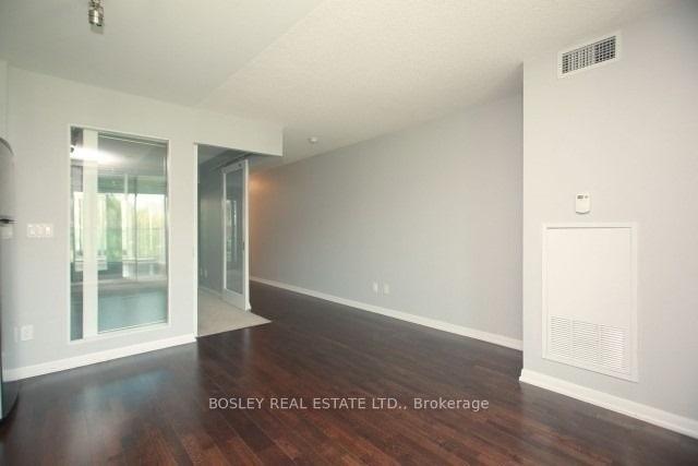 1 Bedroom Condo at 209 Fort York, Toronto For sale
