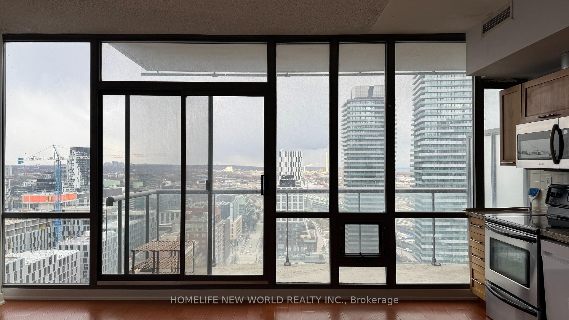 1 Bedroom Condo at 33 Mill,  Toronto For sale
