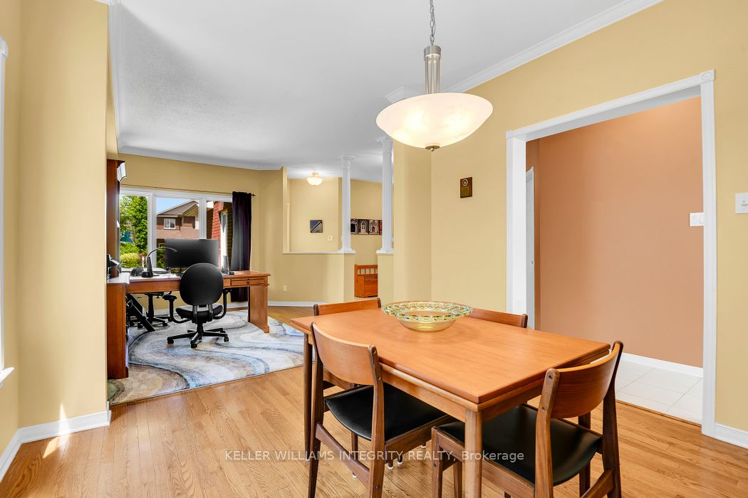 1042 Rocky Harbour Crescent
