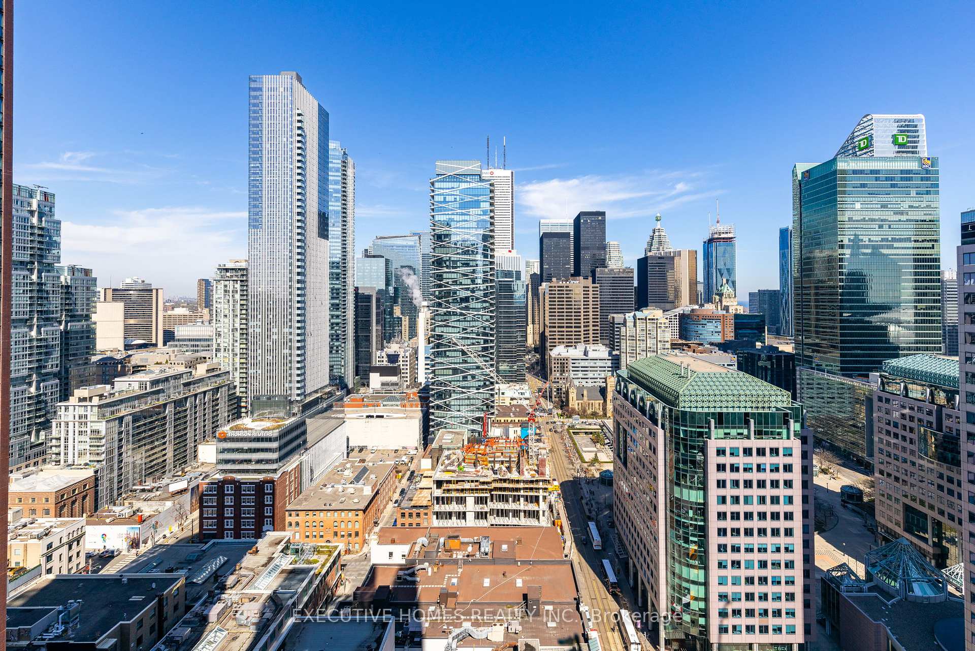2 Bedrooms Condo at 80 John,  Toronto For sale