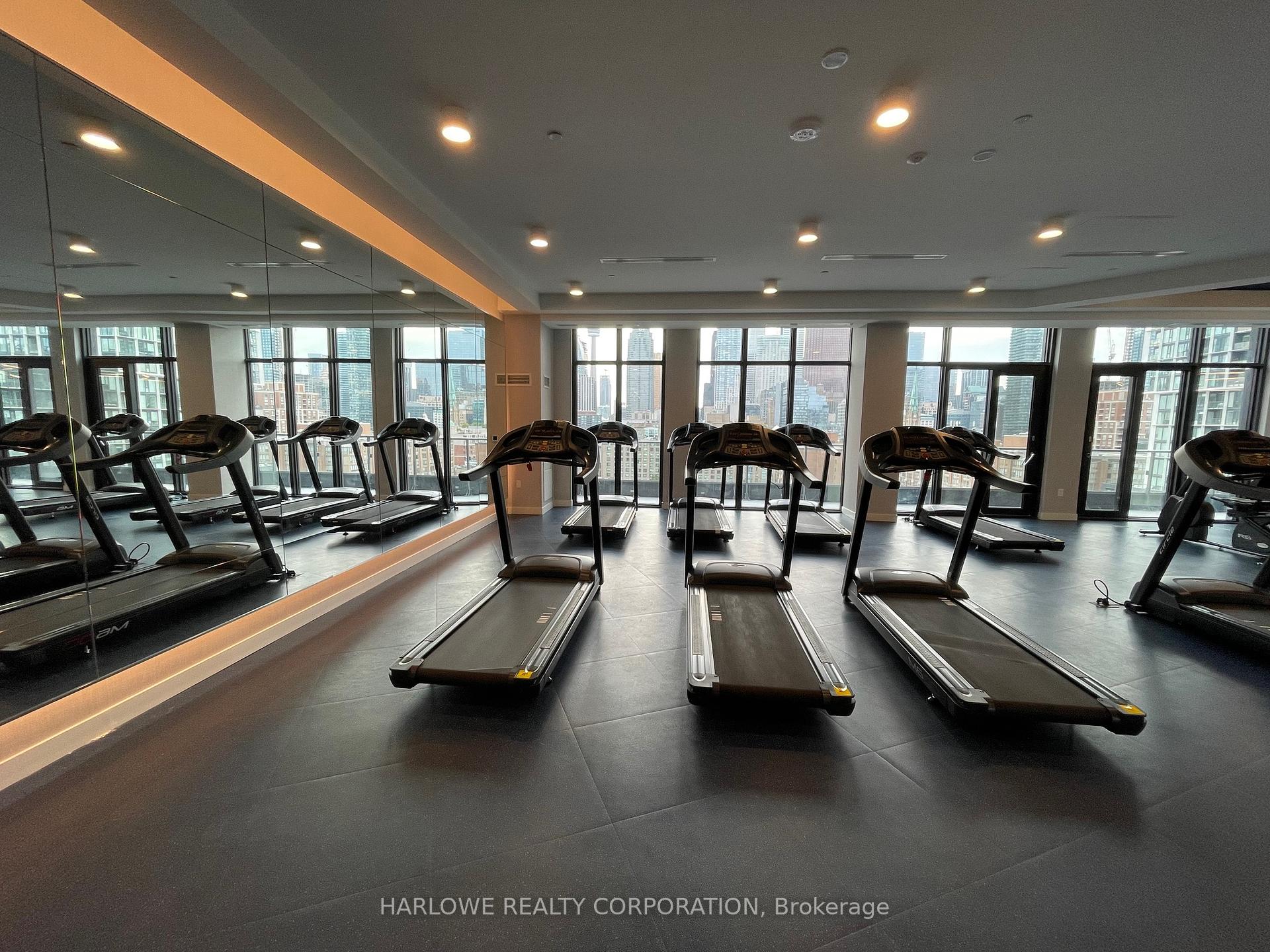 1 Bedroom Condo at 70 Princess,  Toronto For sale