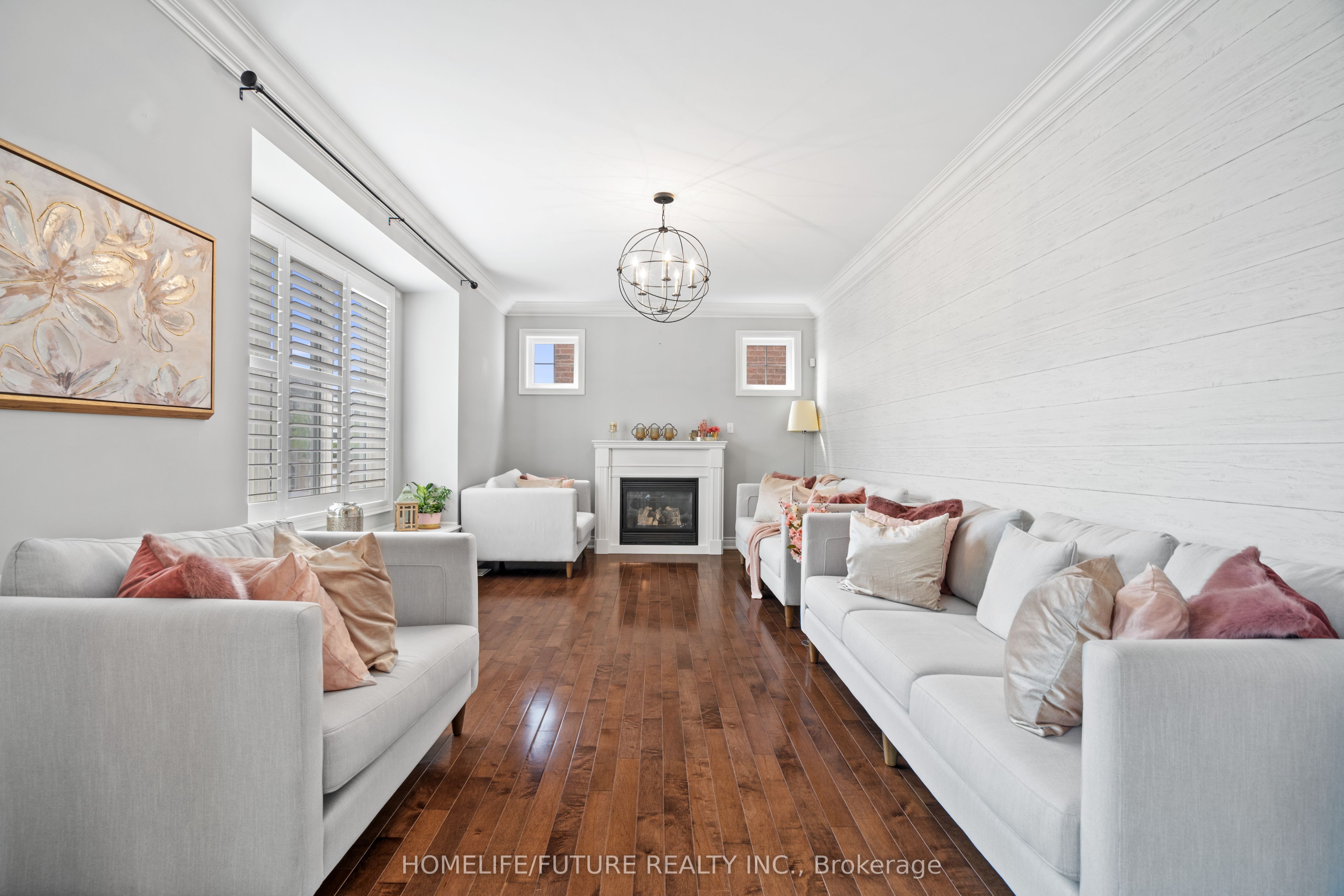 35 Bellhouse Place, Whitby Brooklin