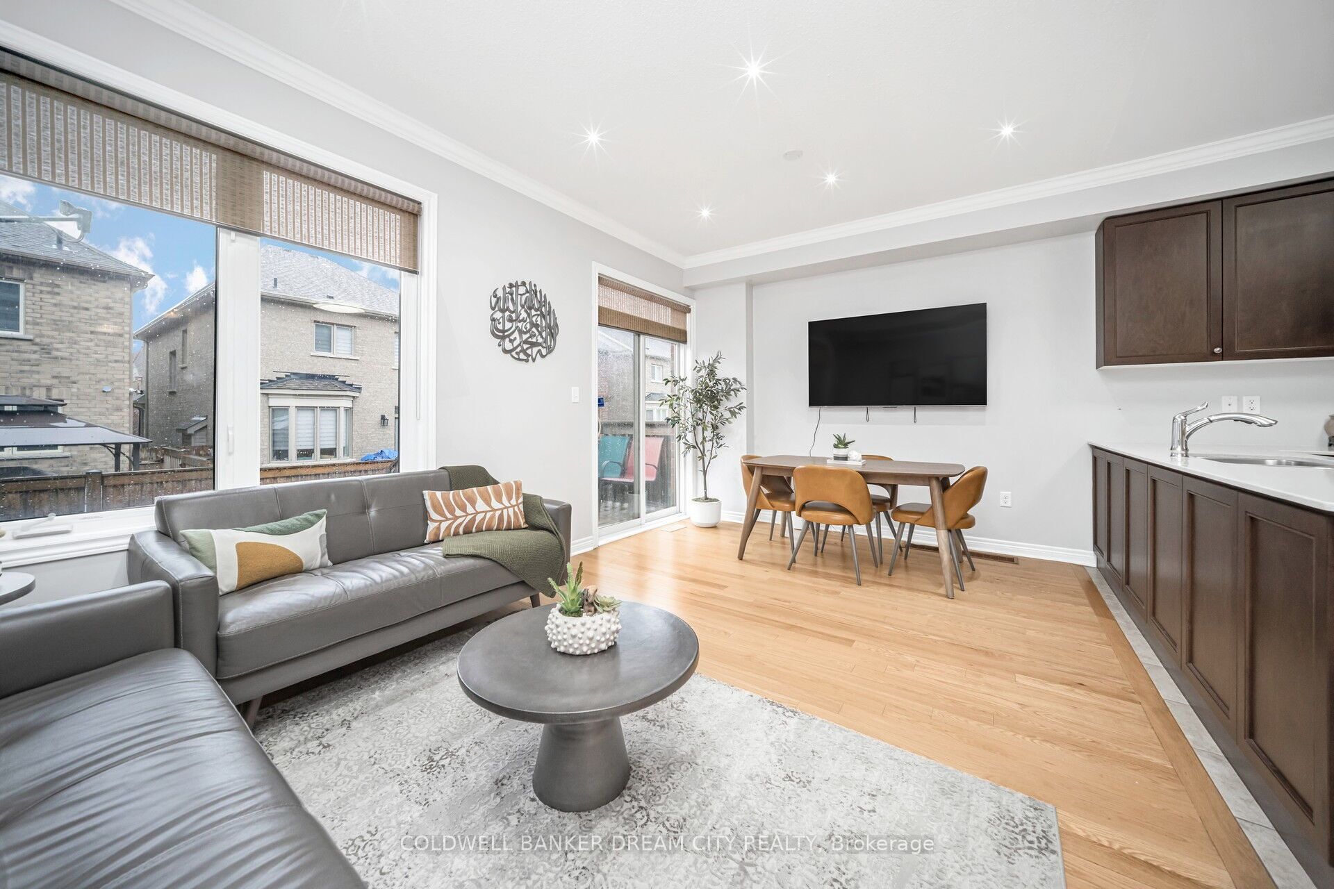 14 Ivor Crescent