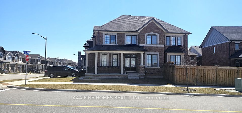 105 Barkerville Drive, Whitby, ON L1P 0L8