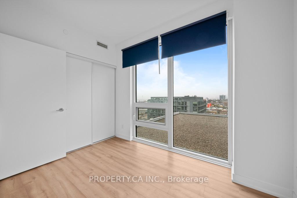 3 Bedrooms Condo at 135 East Liberty, Toronto For sale