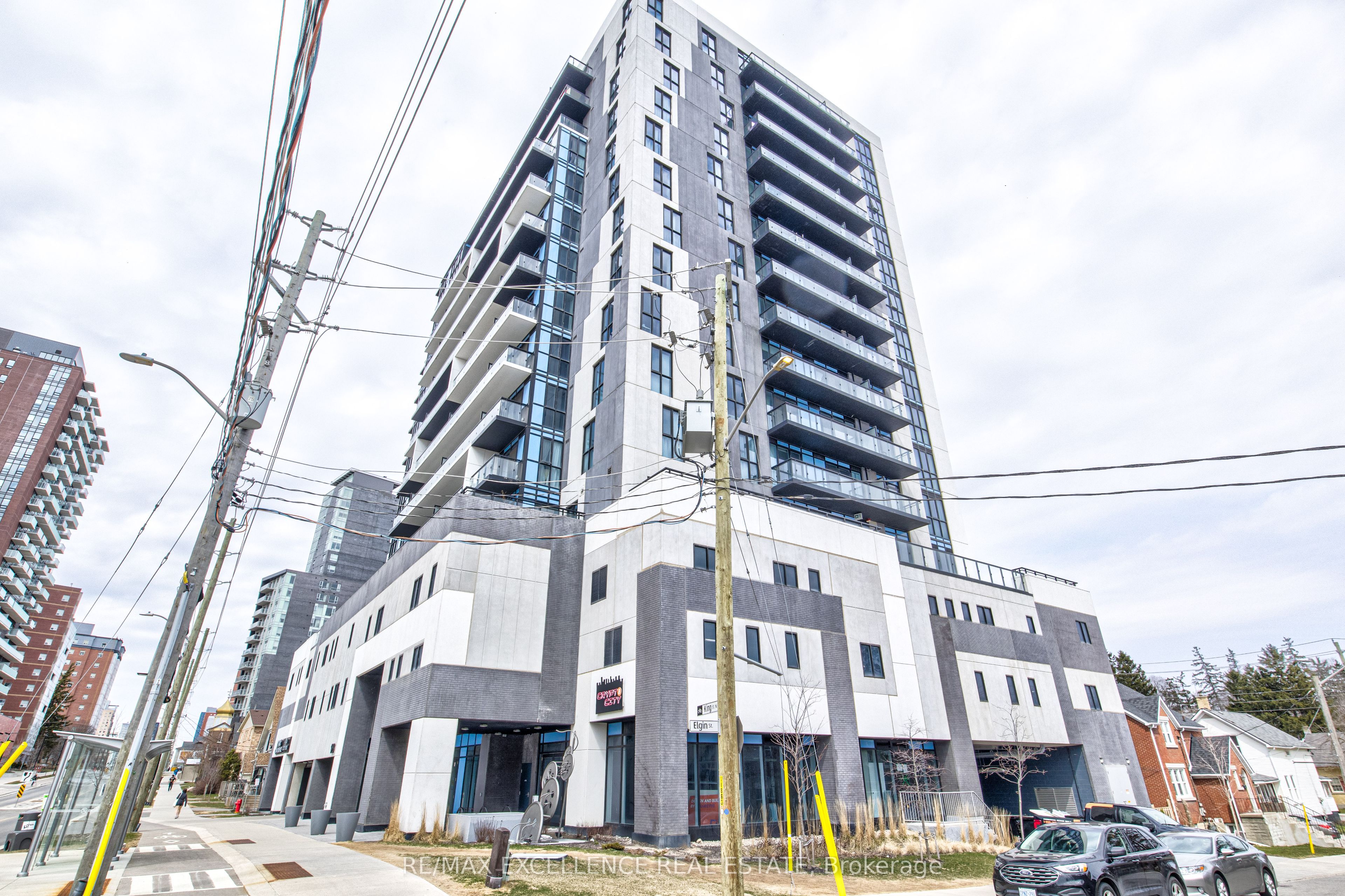 128 King Street N, #1402