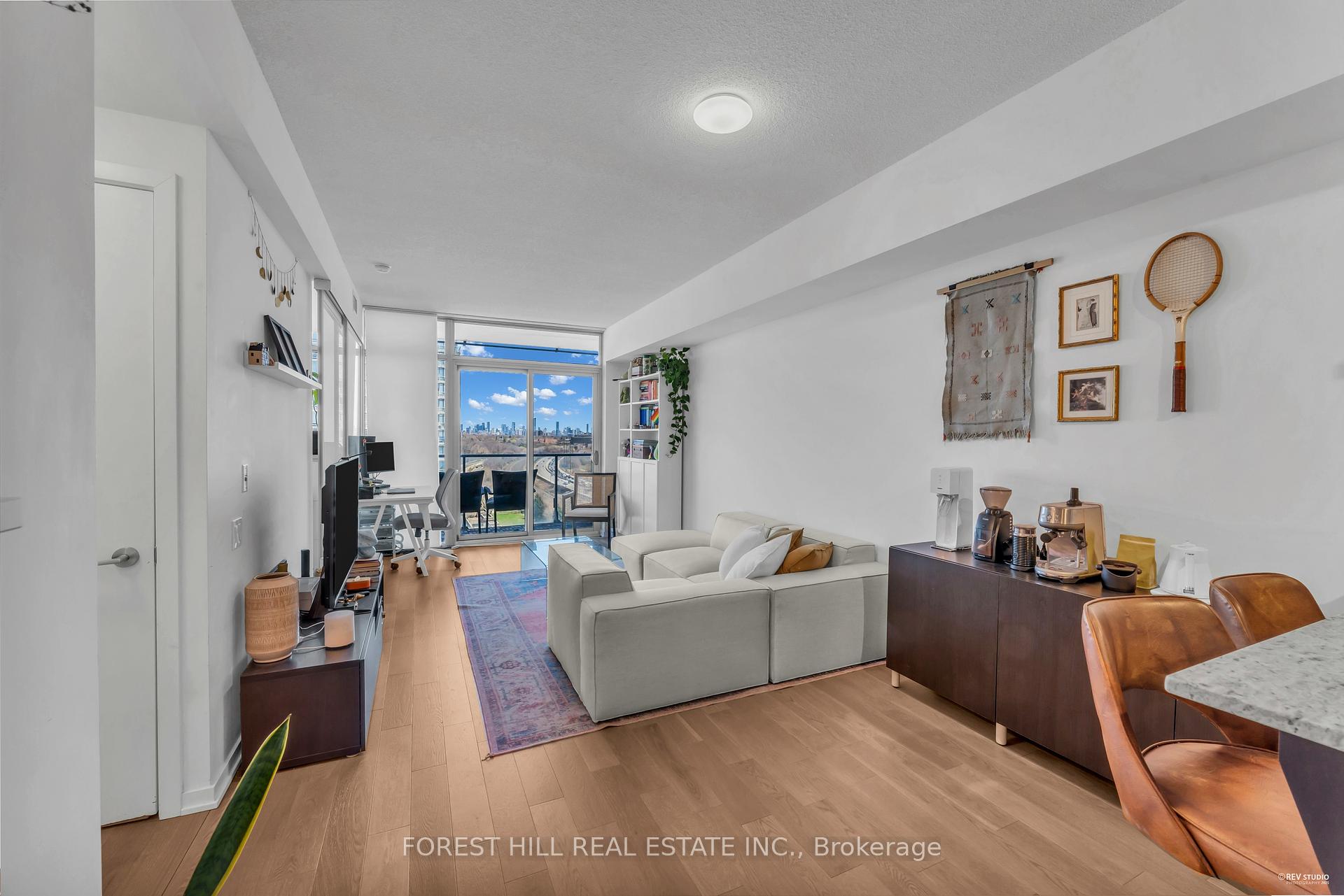 1 Bedroom Condo at 103 The Queensway, Toronto For sale