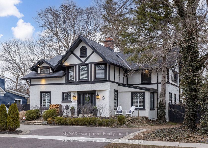 407 Trafalgar