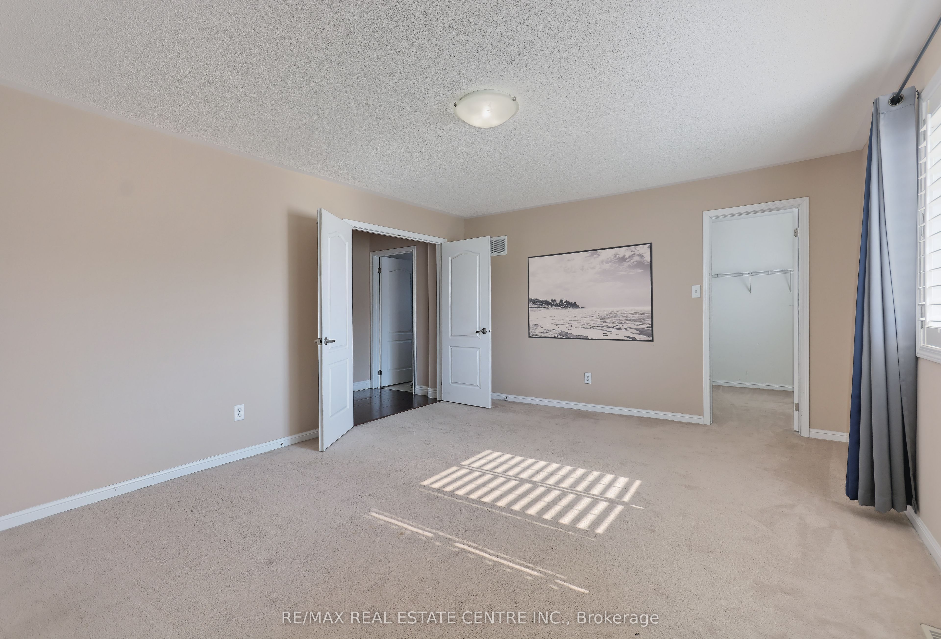 1399 Marshall Crescent