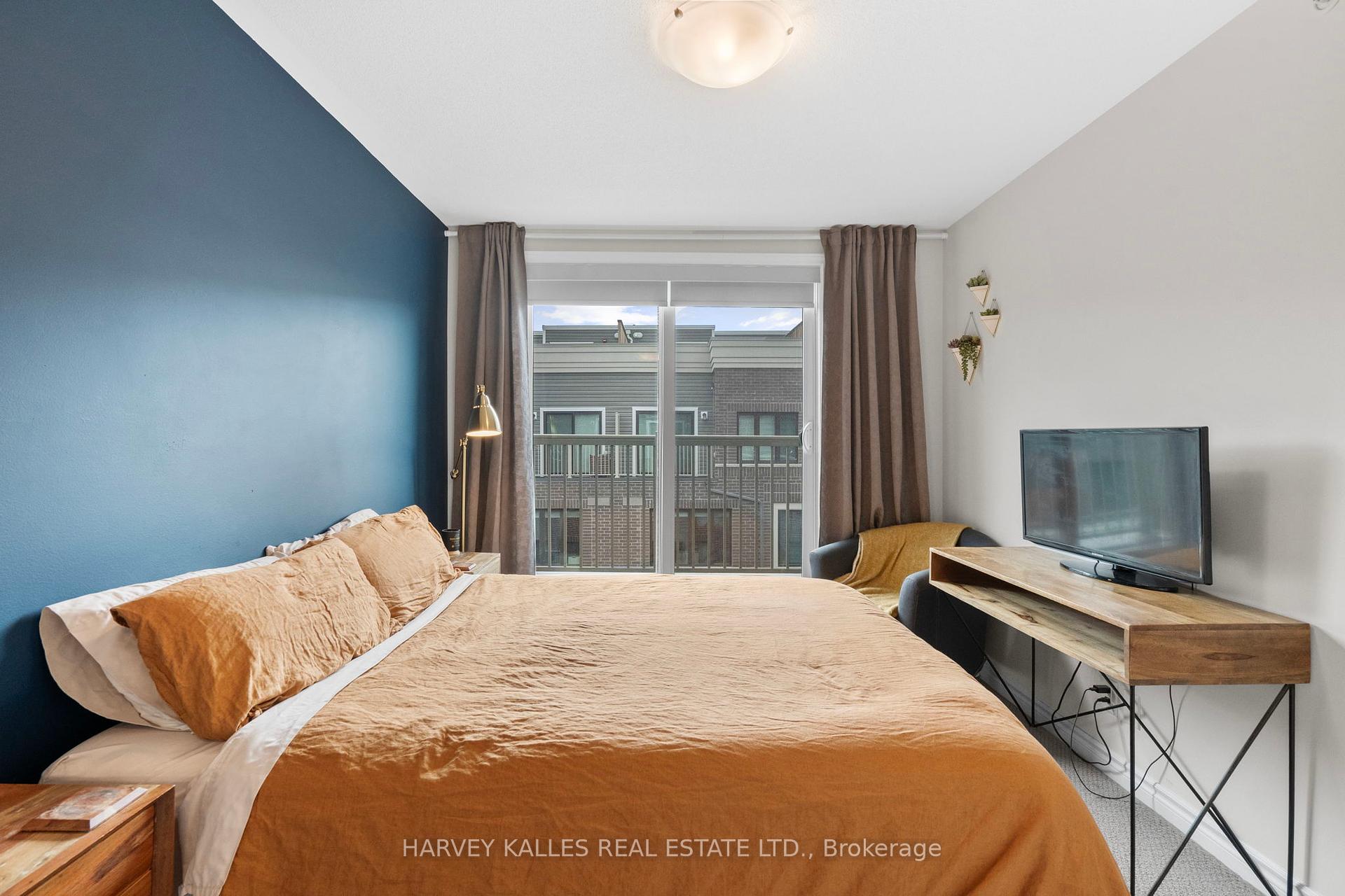 85 Eastwood Park Gardens 11