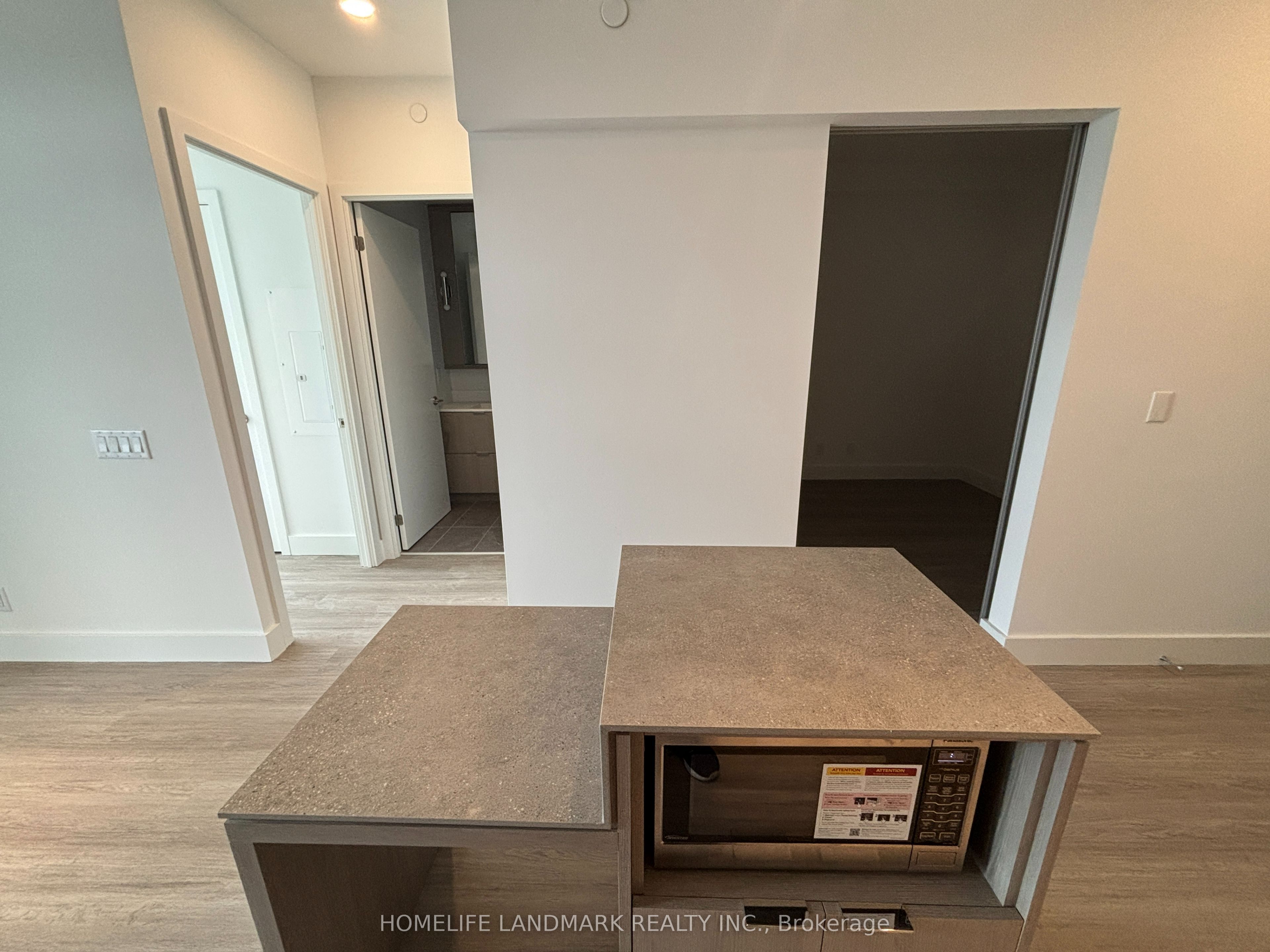 6 Greenbriar Road, #619