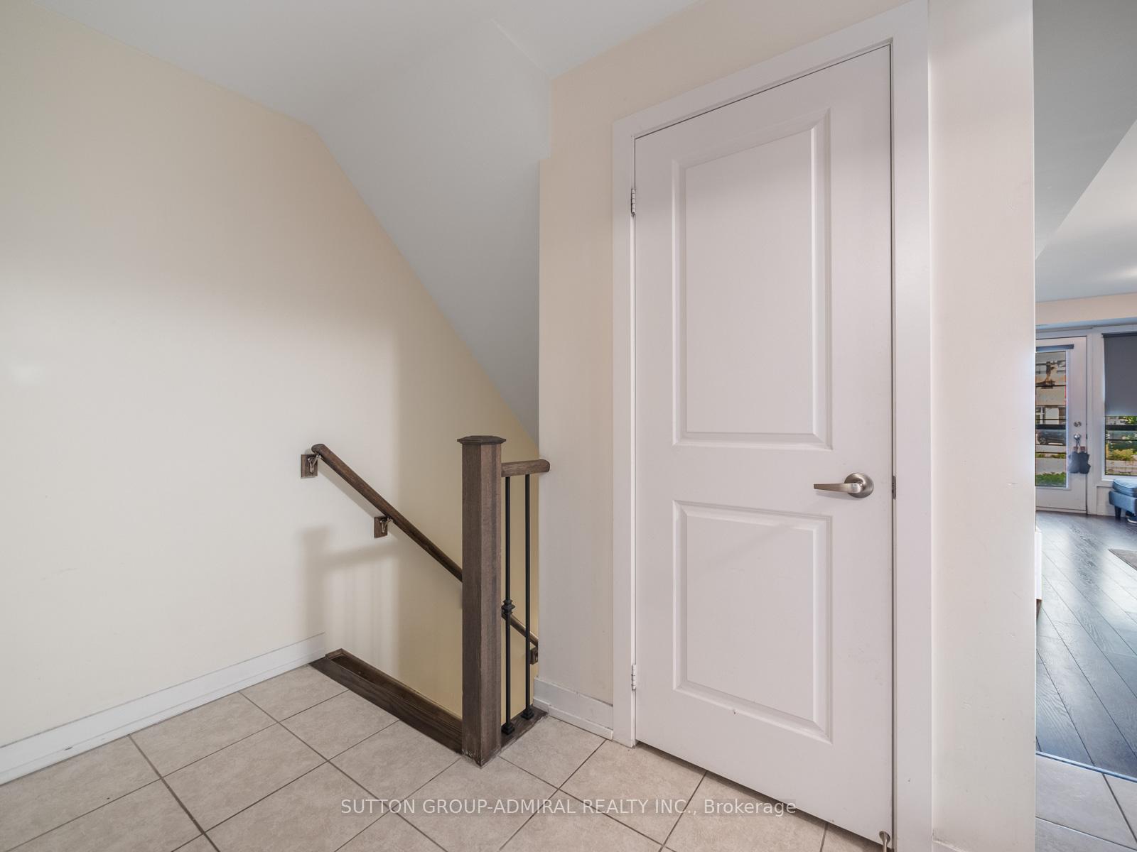 3 Bedrooms Condo at 2315 Sheppard, Toronto For sale