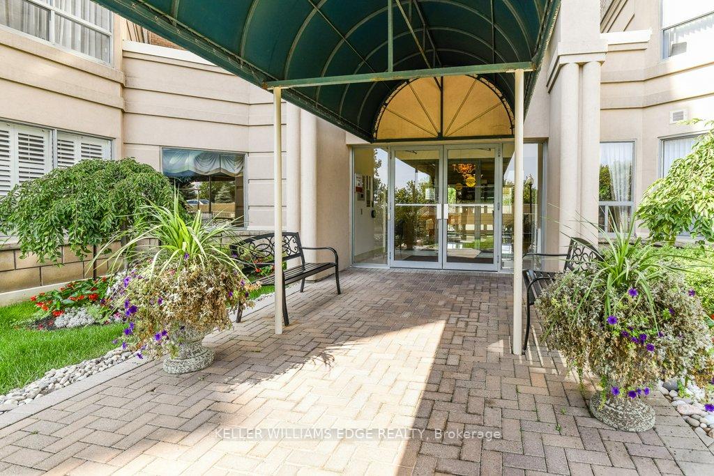 2 Bedrooms Condo at 2085 Amherst Heights,  Burlington For sale
