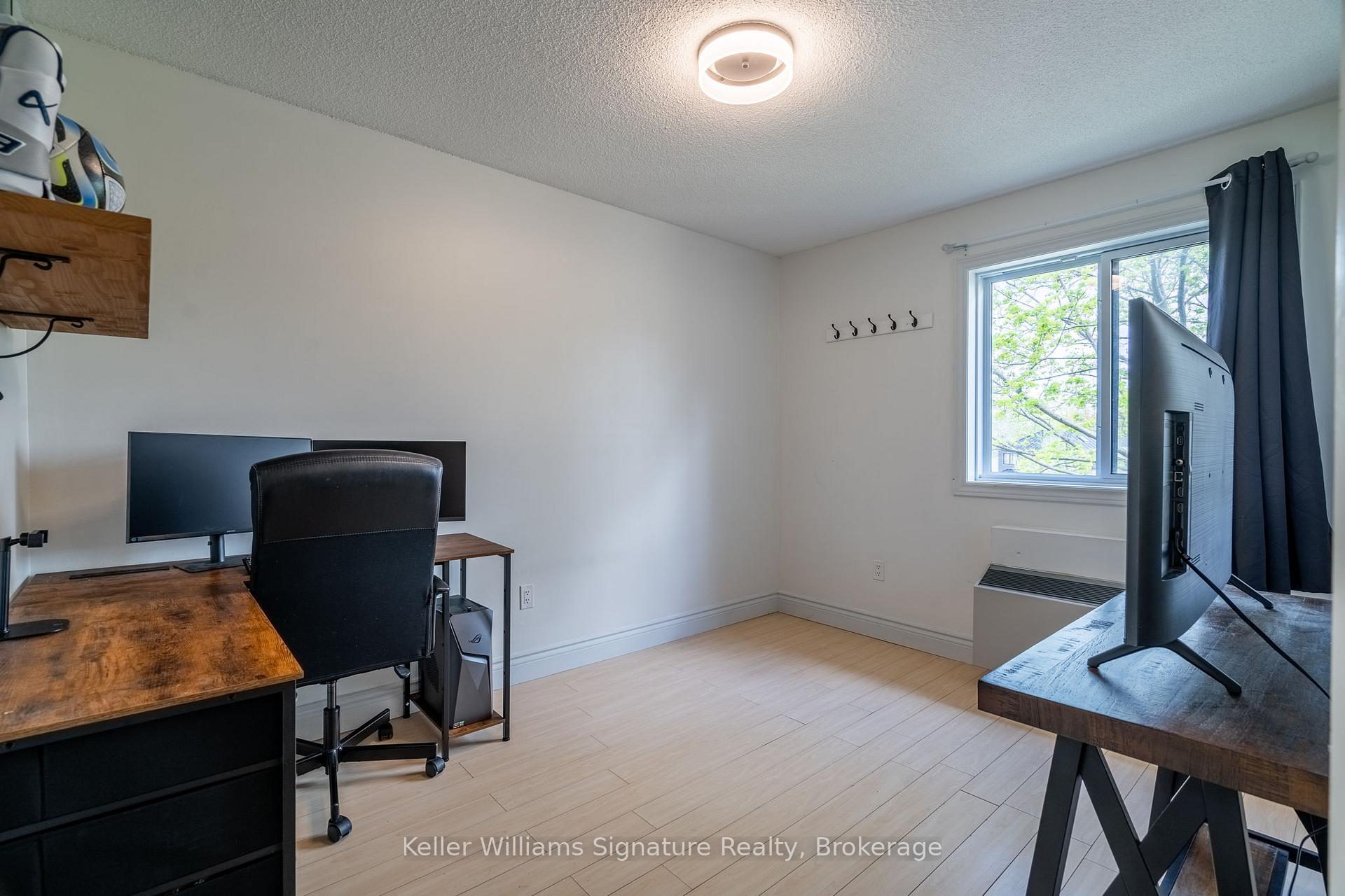 3 Bedrooms Condo at 3835 Lake Shore, Toronto For sale