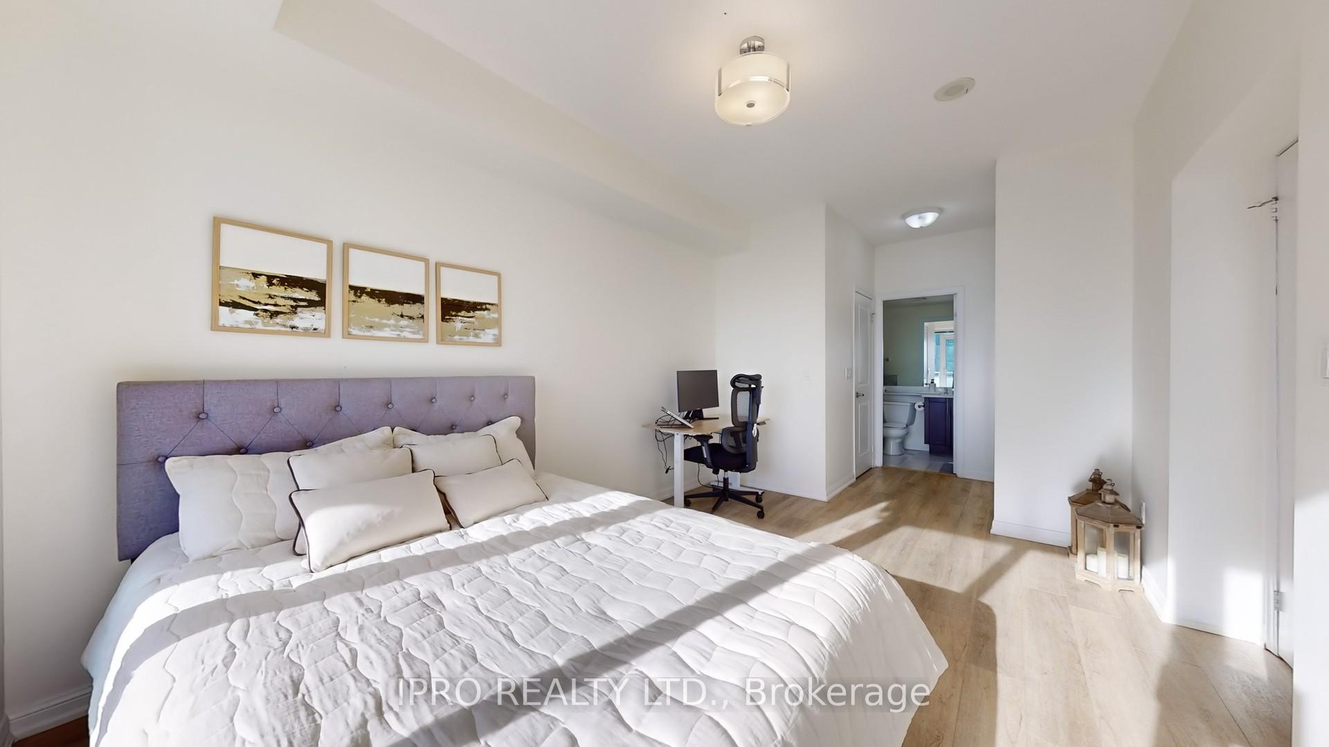 2 Bedrooms Condo at 628 Fleet, Toronto For sale