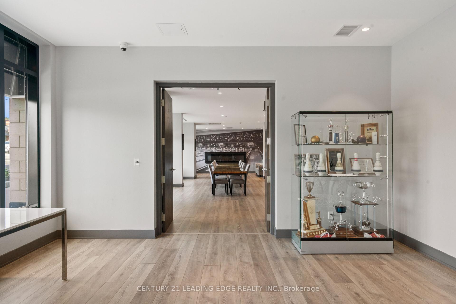 2 Bedrooms Condo at 1401 O’Connor, Toronto For sale