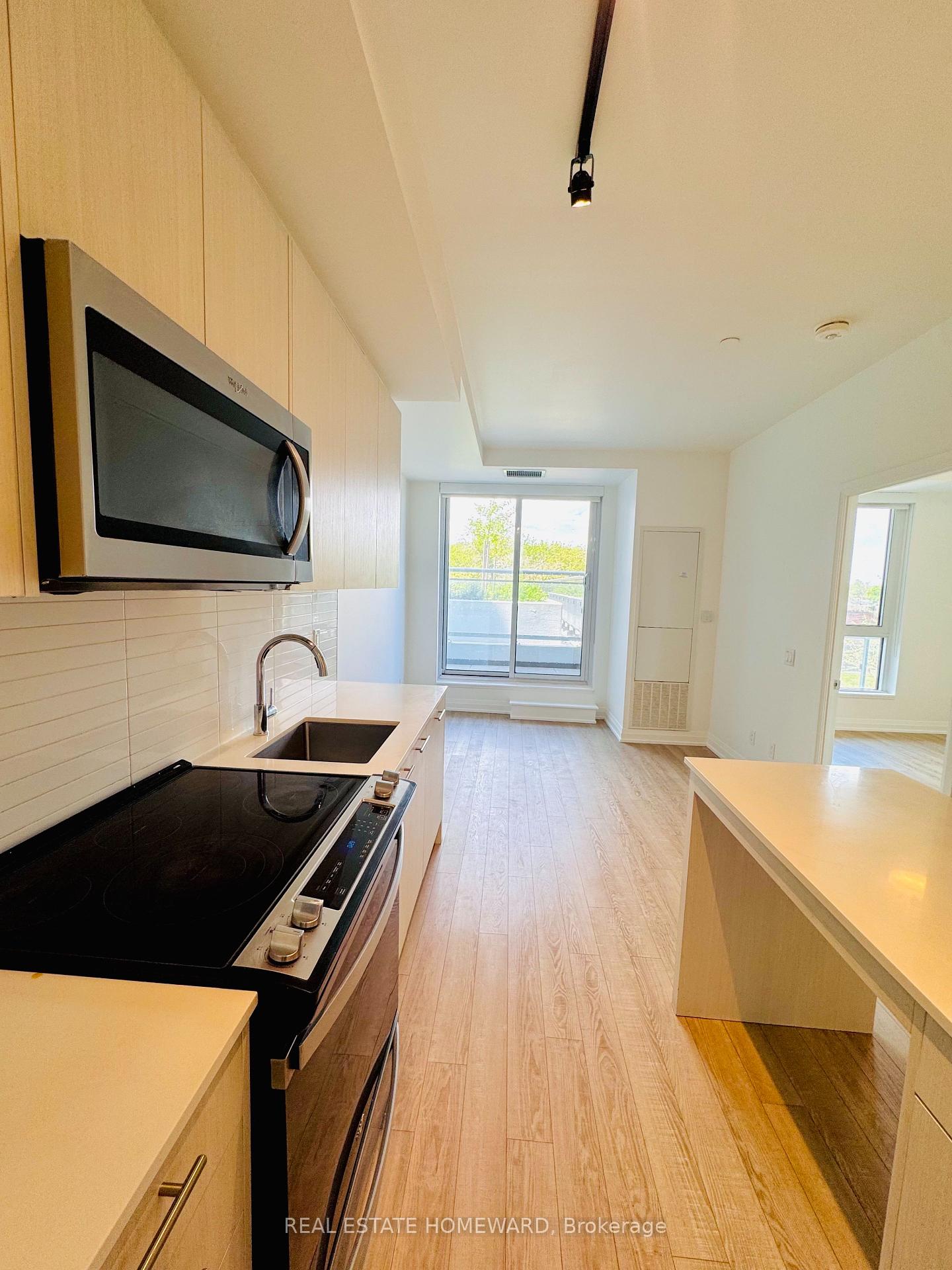2 Bedrooms Condo at 286 Main, Toronto For sale