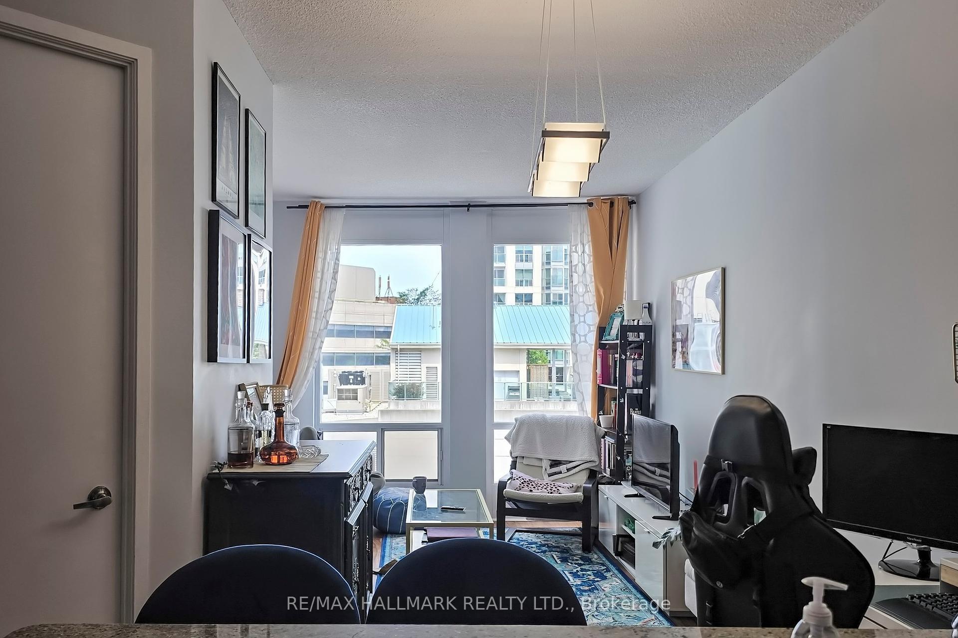 1 Bedroom Condo at 85 Bloor, Toronto For sale