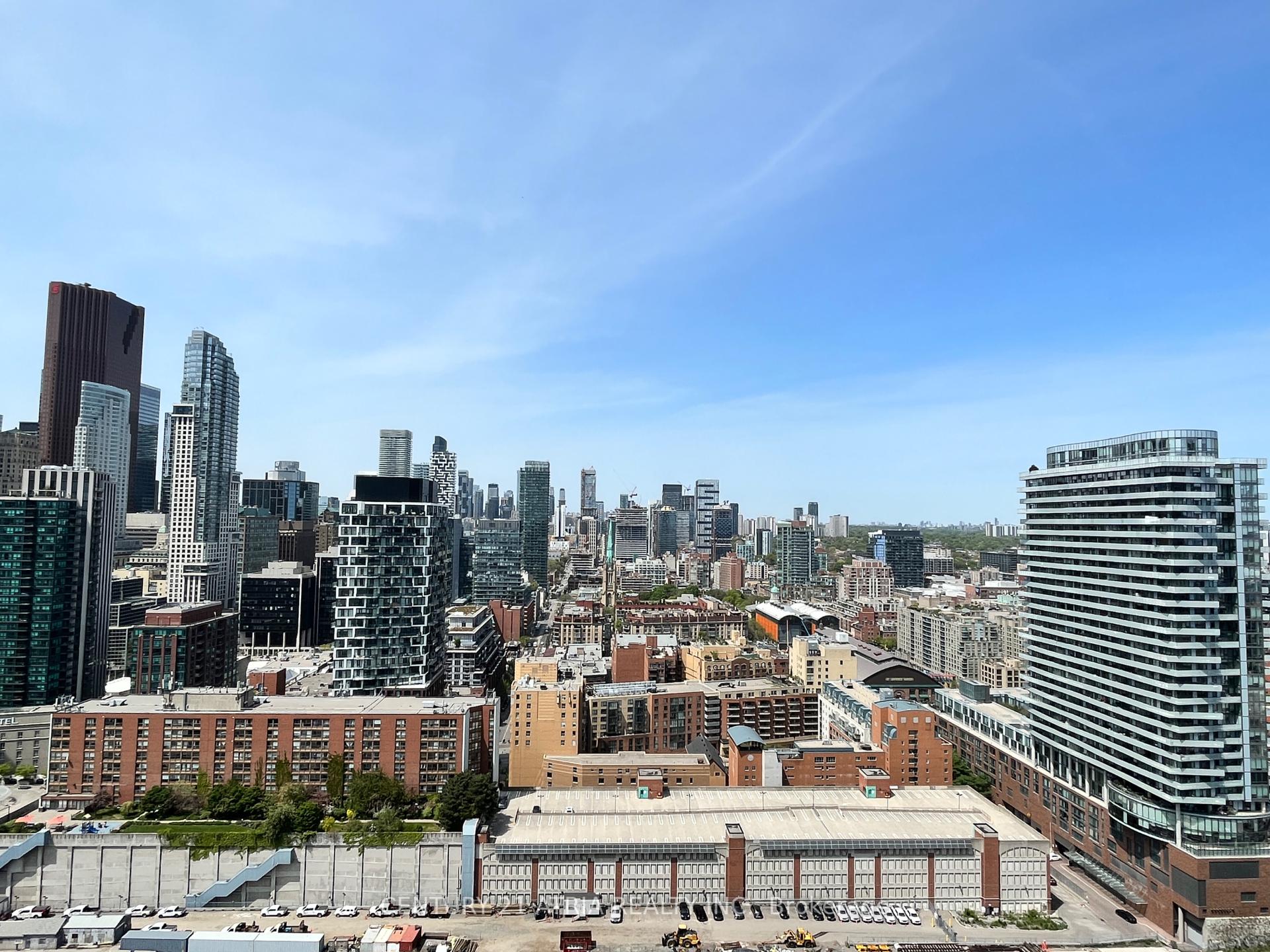 2 Bedrooms Condo at 55 Cooper, Toronto For sale