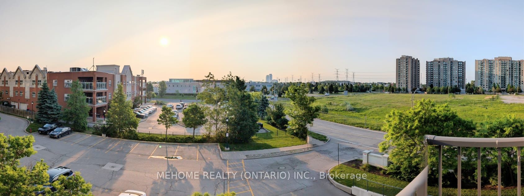 185 Oneida Crescent, #306