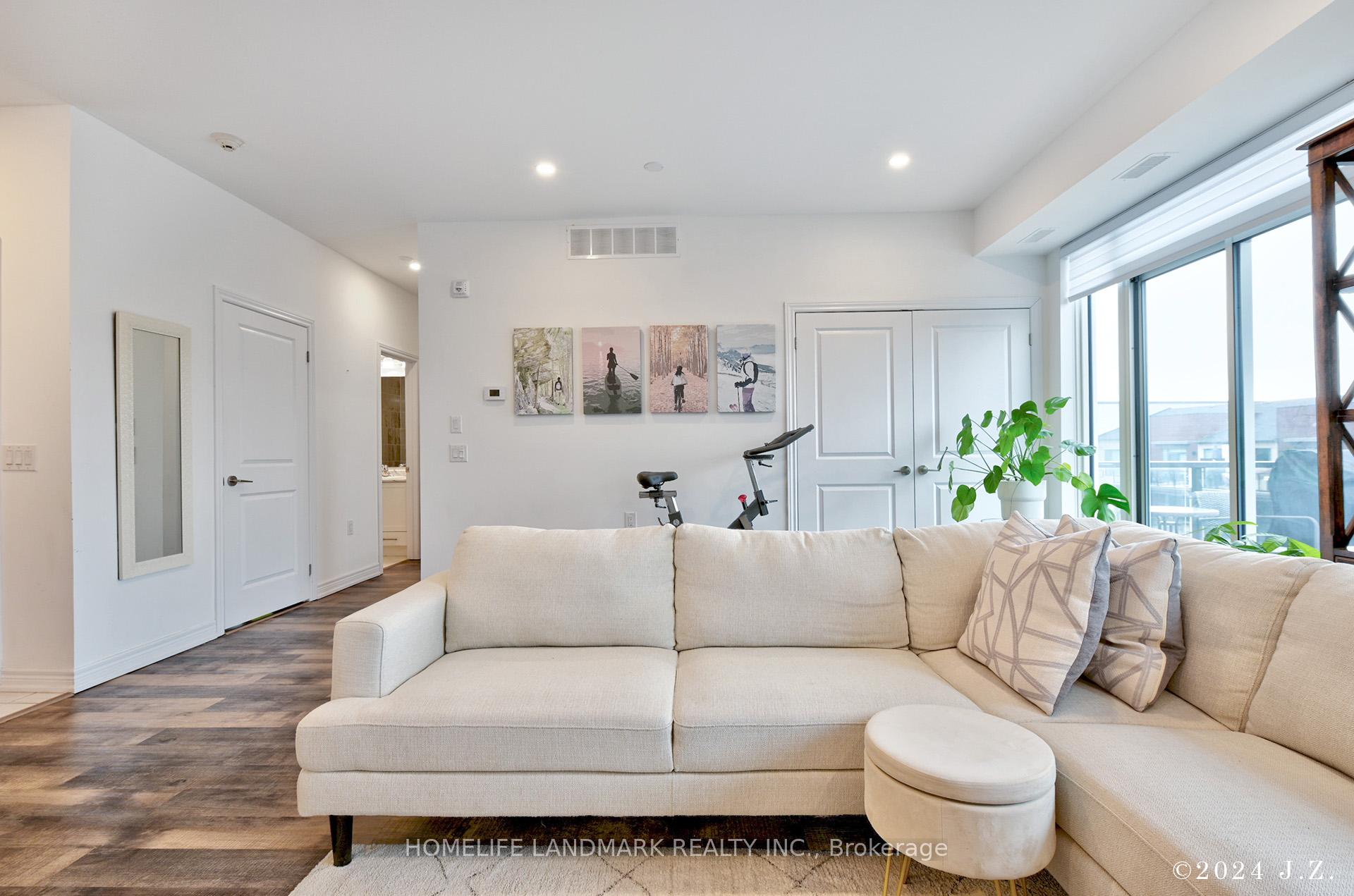 2 Bedrooms Condo at 2370 Khalsa,  Oakville For sale