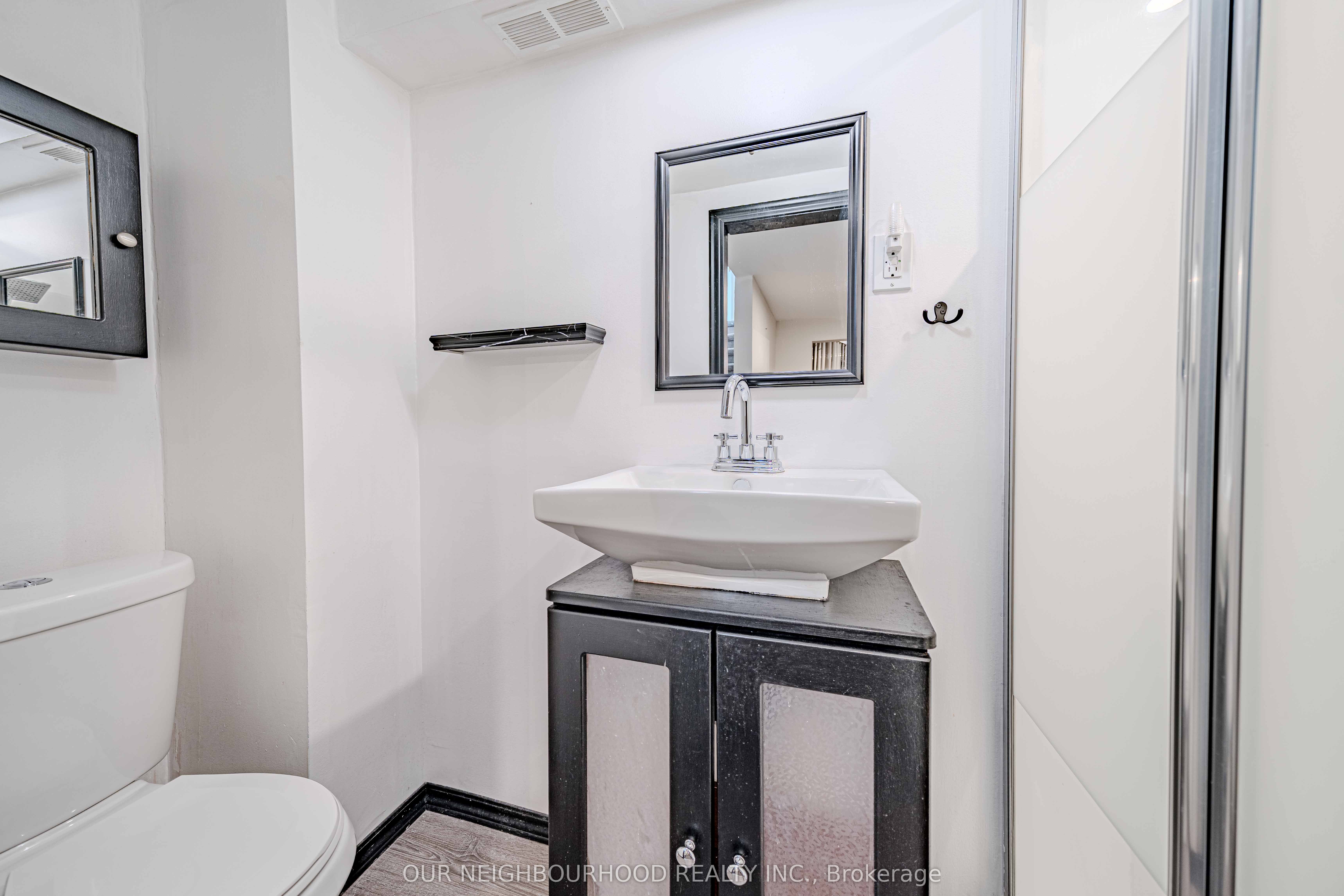 960 Glen Street, #56