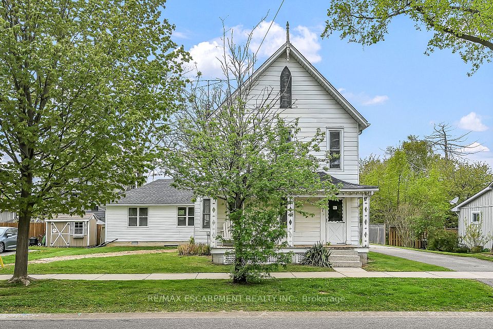 7 Greenrock Street, Norfolk, ON N0A 1N0