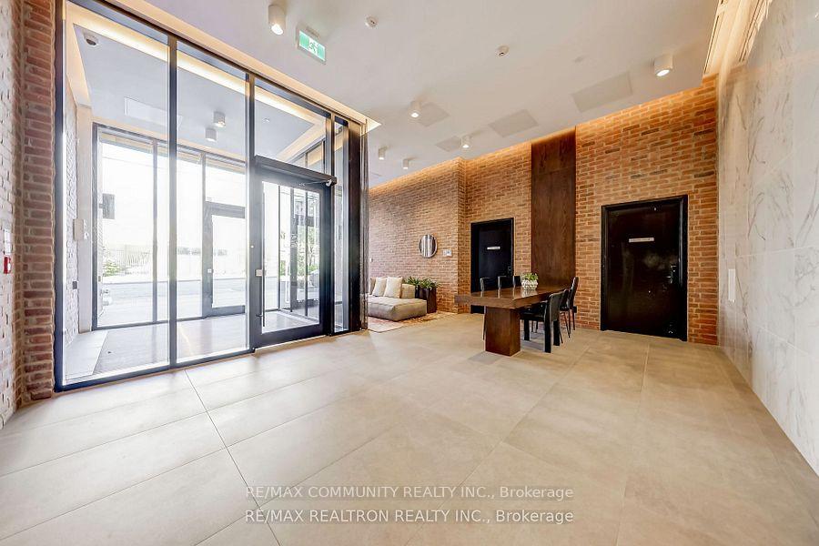 2 Bedrooms Condo at 2799 Kingston,  Toronto For sale