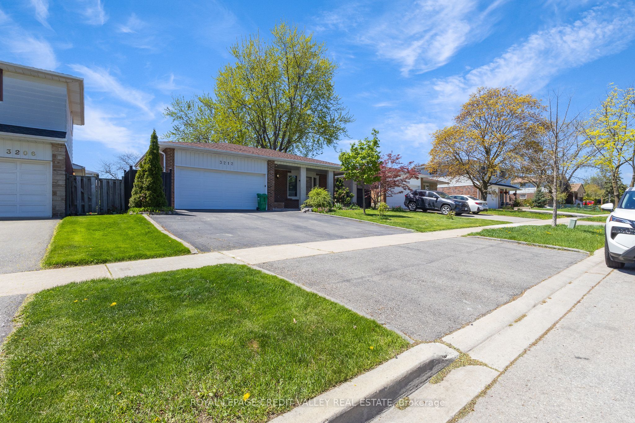3212 Valmarie Avenue, #Basement
