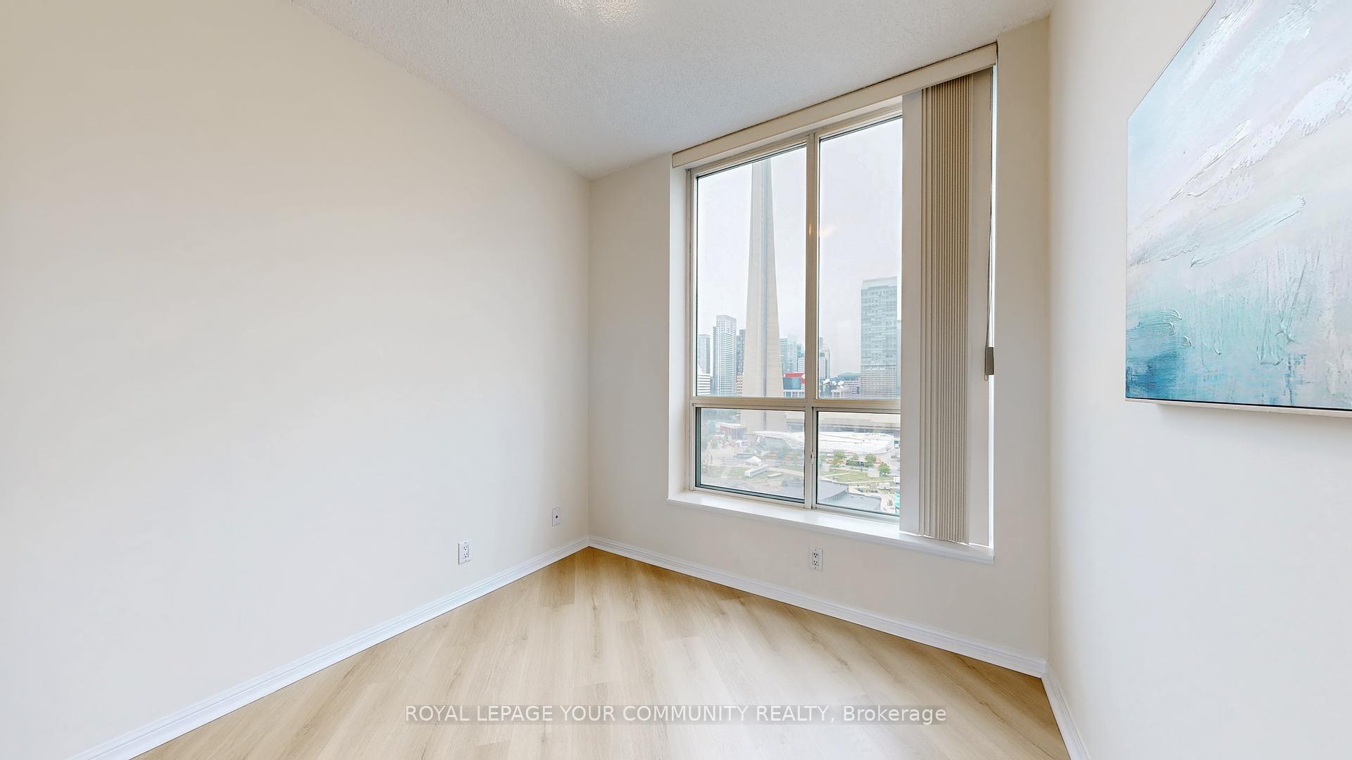 2 Bedrooms Condo at 230 Queens, Toronto For sale