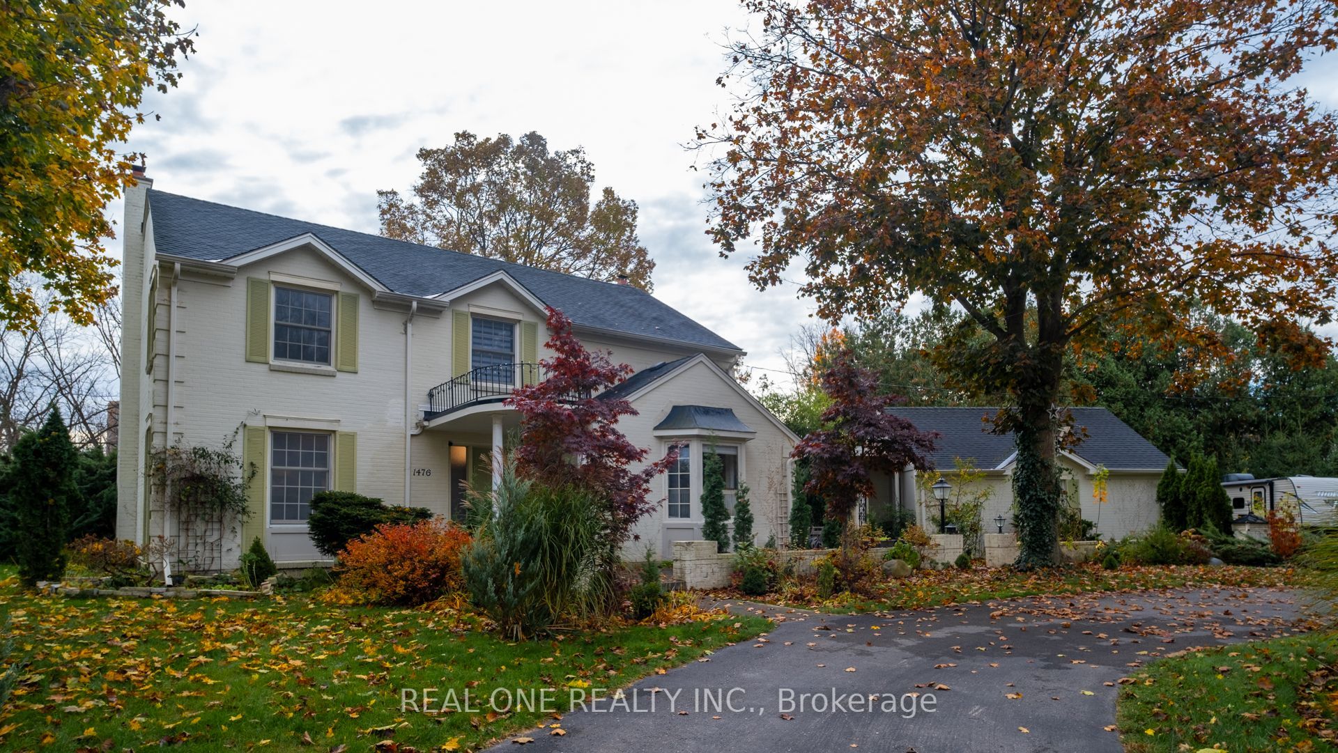 1476 Corley Drive, London North, ON N6G 2K4