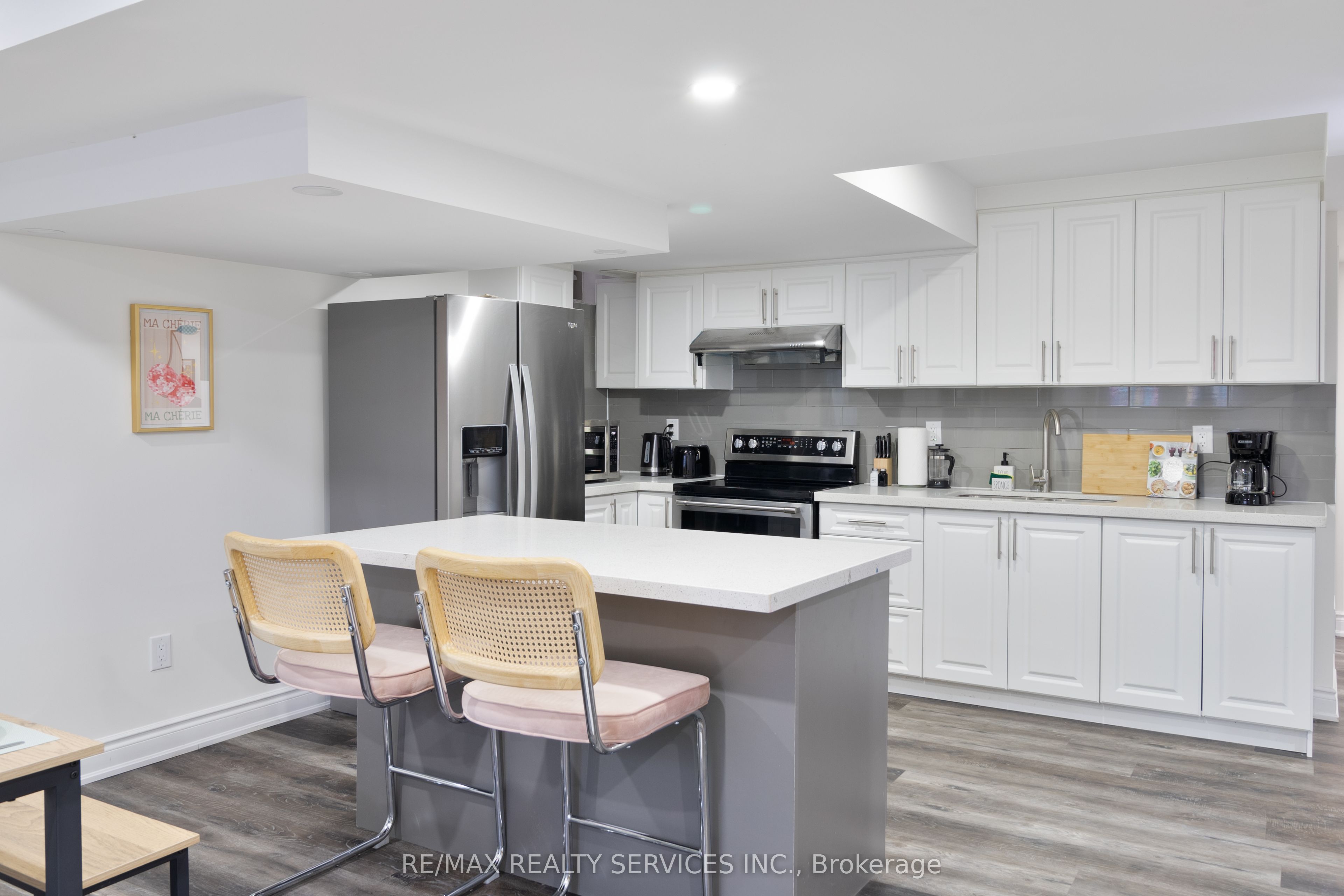 5 Upperview Place