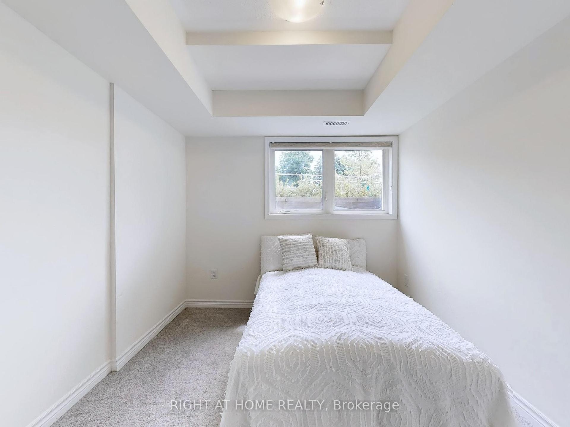 2 Bedrooms Condo at 1081 Danforth,  Toronto For sale