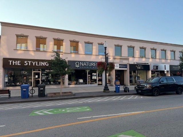 344 Lakeshore Road Oakville Ontario L6J 1J6