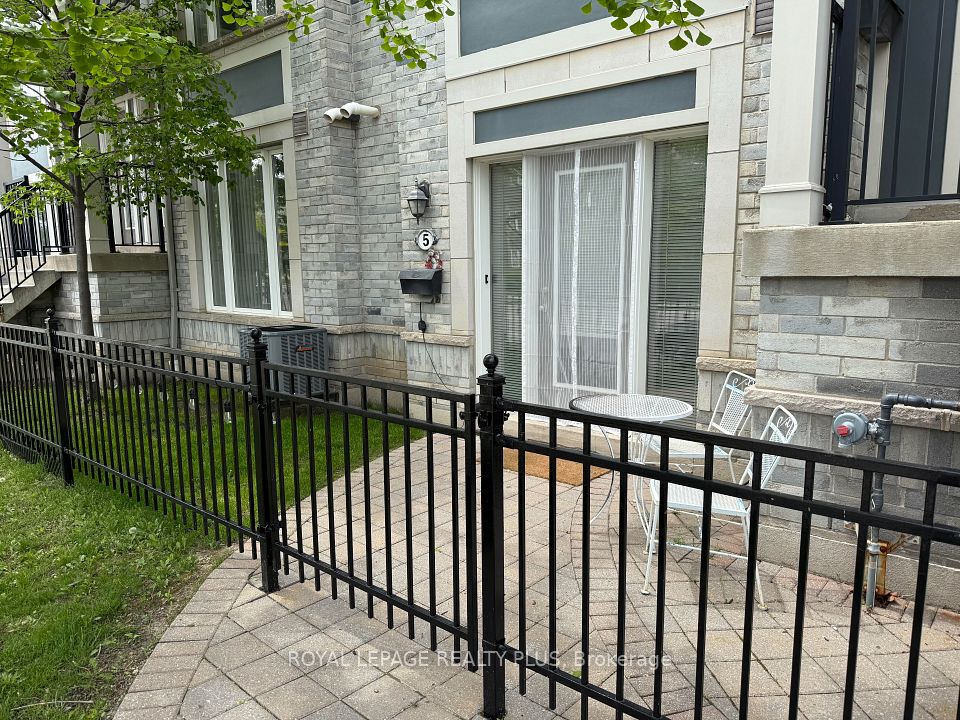 #5 - 3015 Destination Drive, Mississauga, ON L5M 0P3