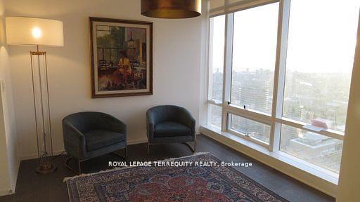 2 Bedrooms Condo at 1 Bloor, Toronto For sale