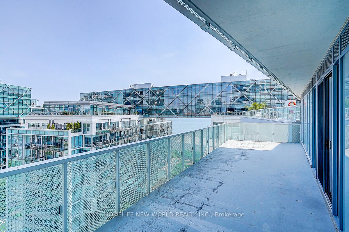 1 Bedroom Condo at 15 Queens, Toronto For sale