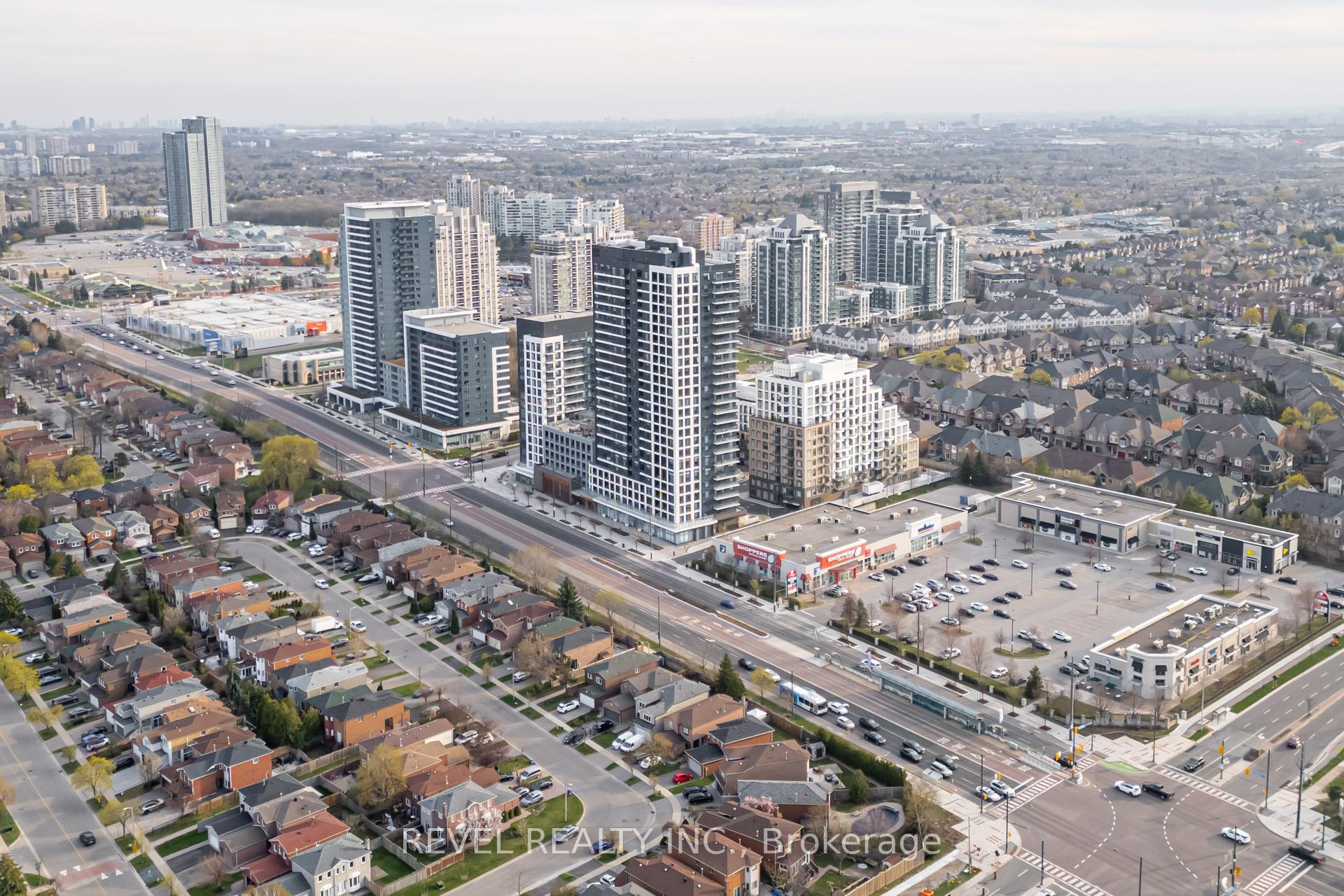 2 Bedrooms Condo at 7950 Bathurst, Vaughan For sale