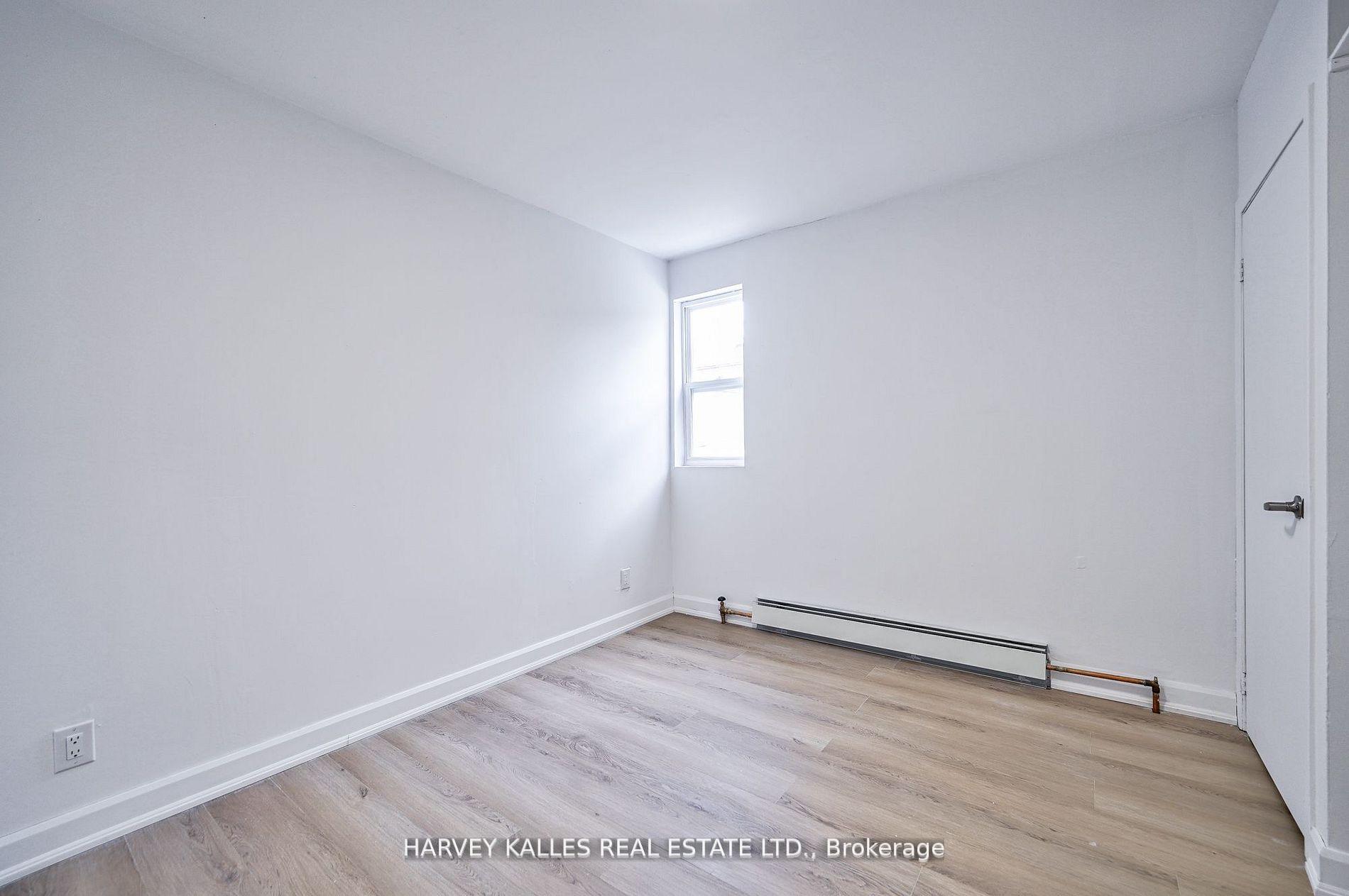 1046 Bathurst Street Unit 2