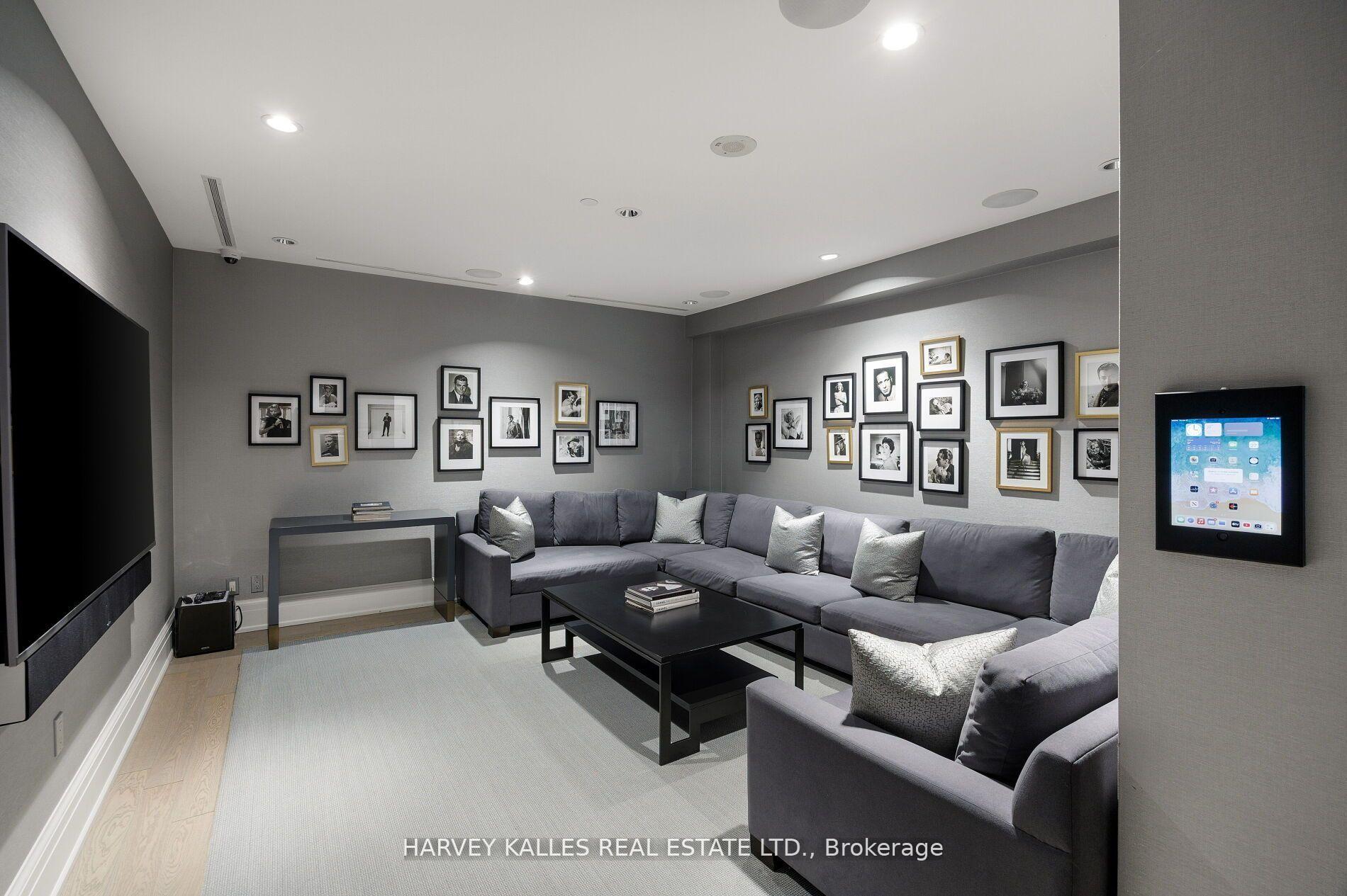 4 Bedrooms Condo at 181 Davenport, Toronto For sale