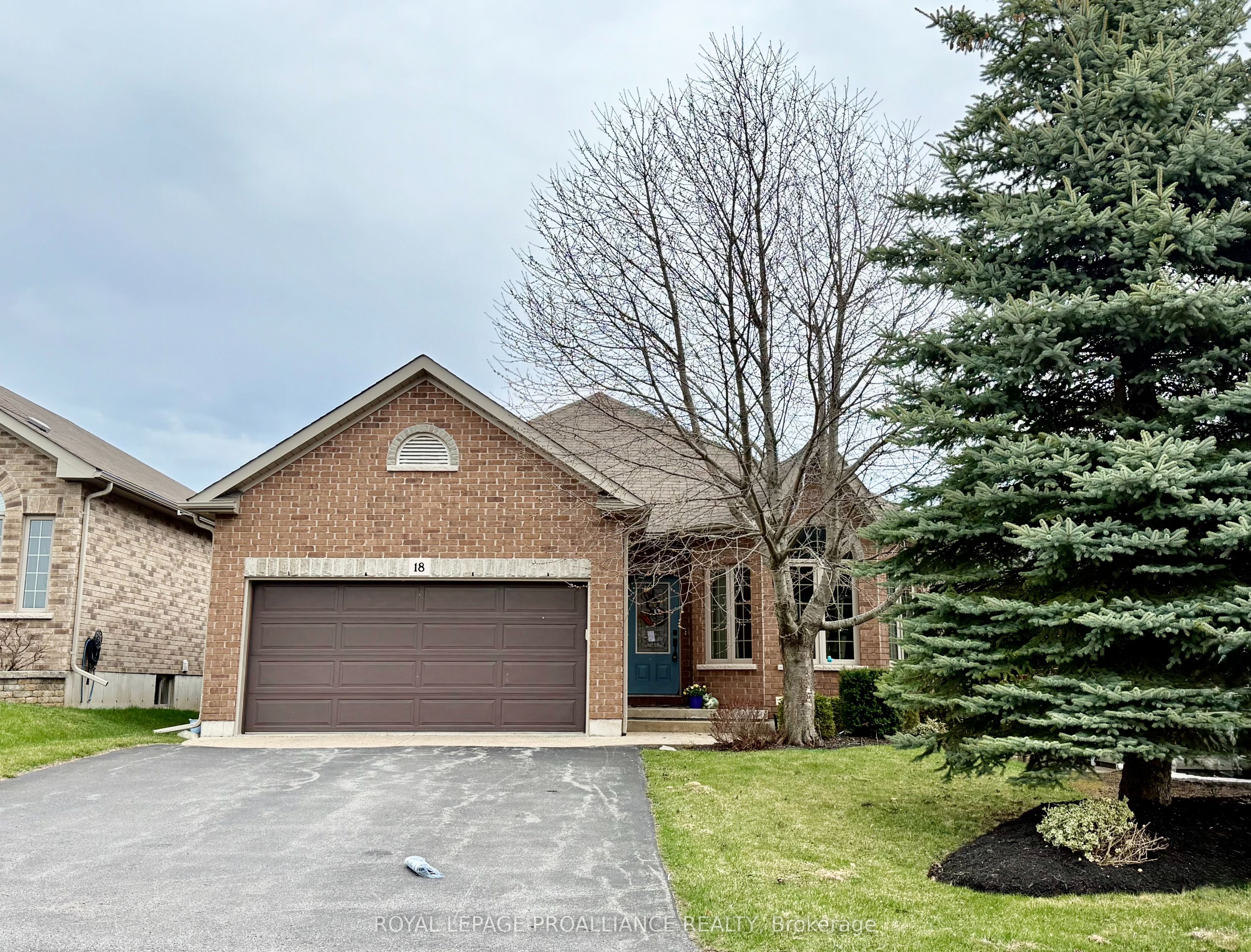 18 McDougall Drive, Belleville, ON K8N 4Z5
