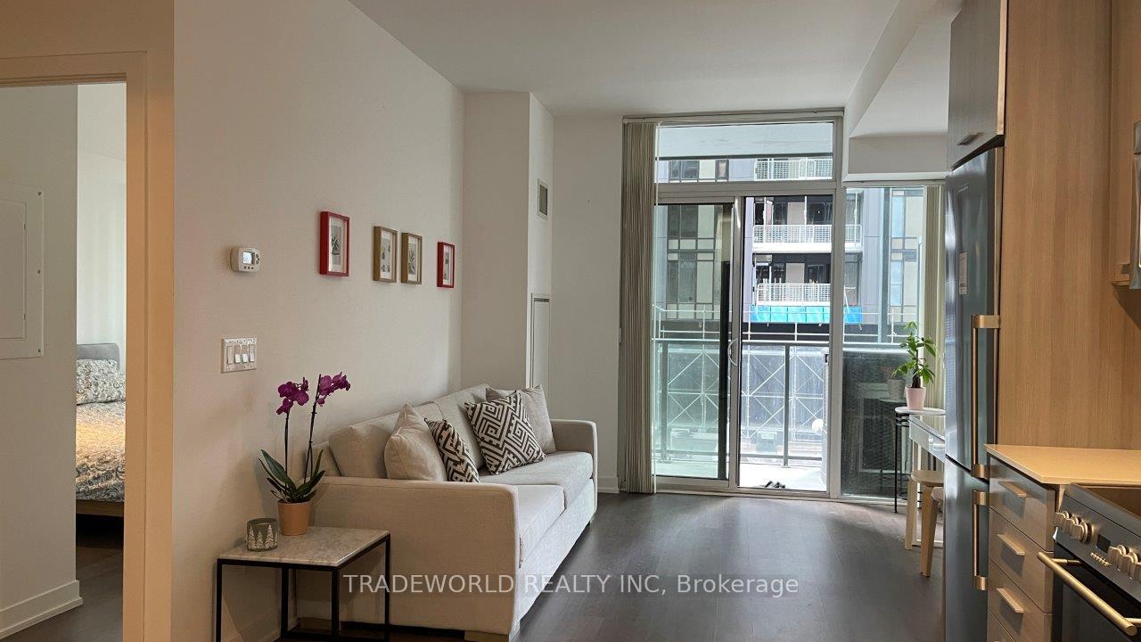 1 Bedroom Condo at 105 George, Toronto For sale