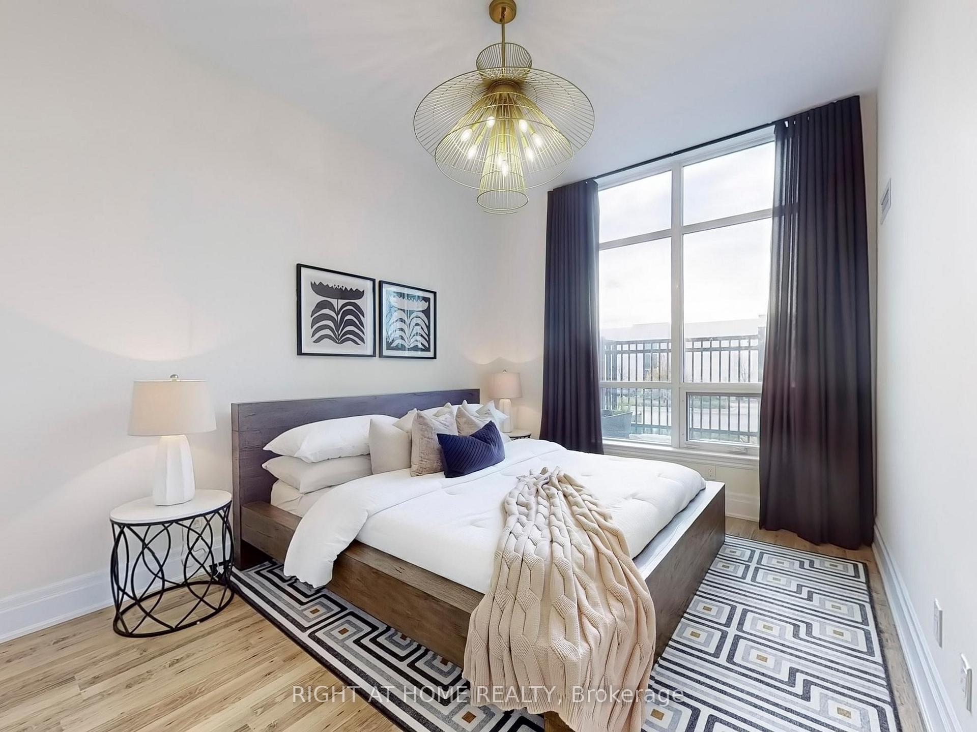2 Bedrooms Condo at 9075 Jane, Vaughan For sale