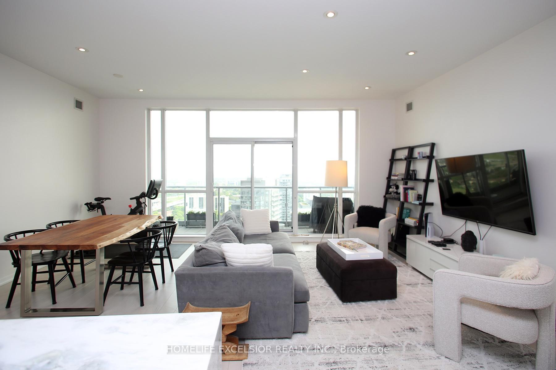 2 Bedrooms Condo at 70 Forest Manor, Toronto For sale