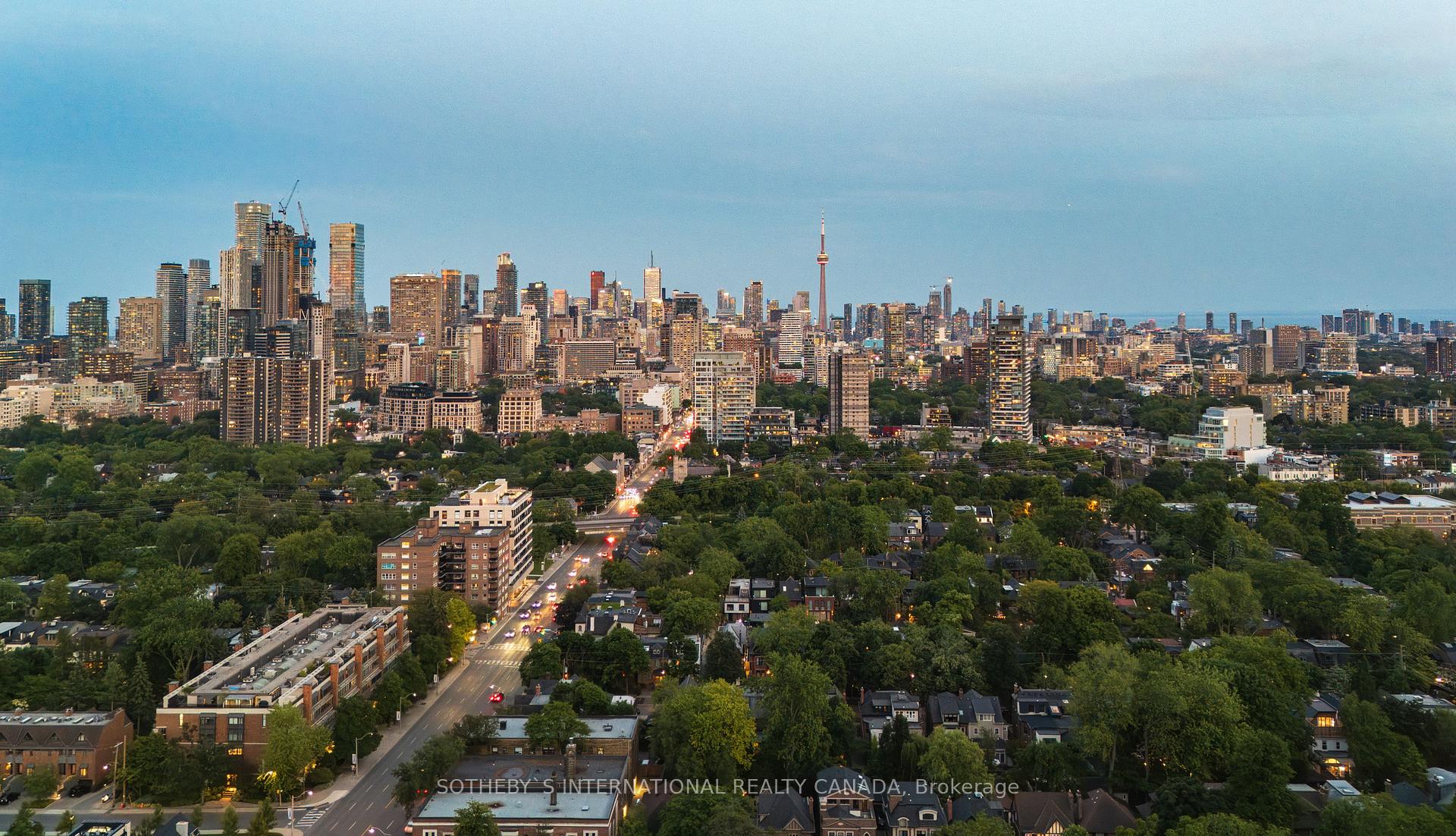 3 Bedrooms Condo at 1 Benvenuto,  Toronto For sale