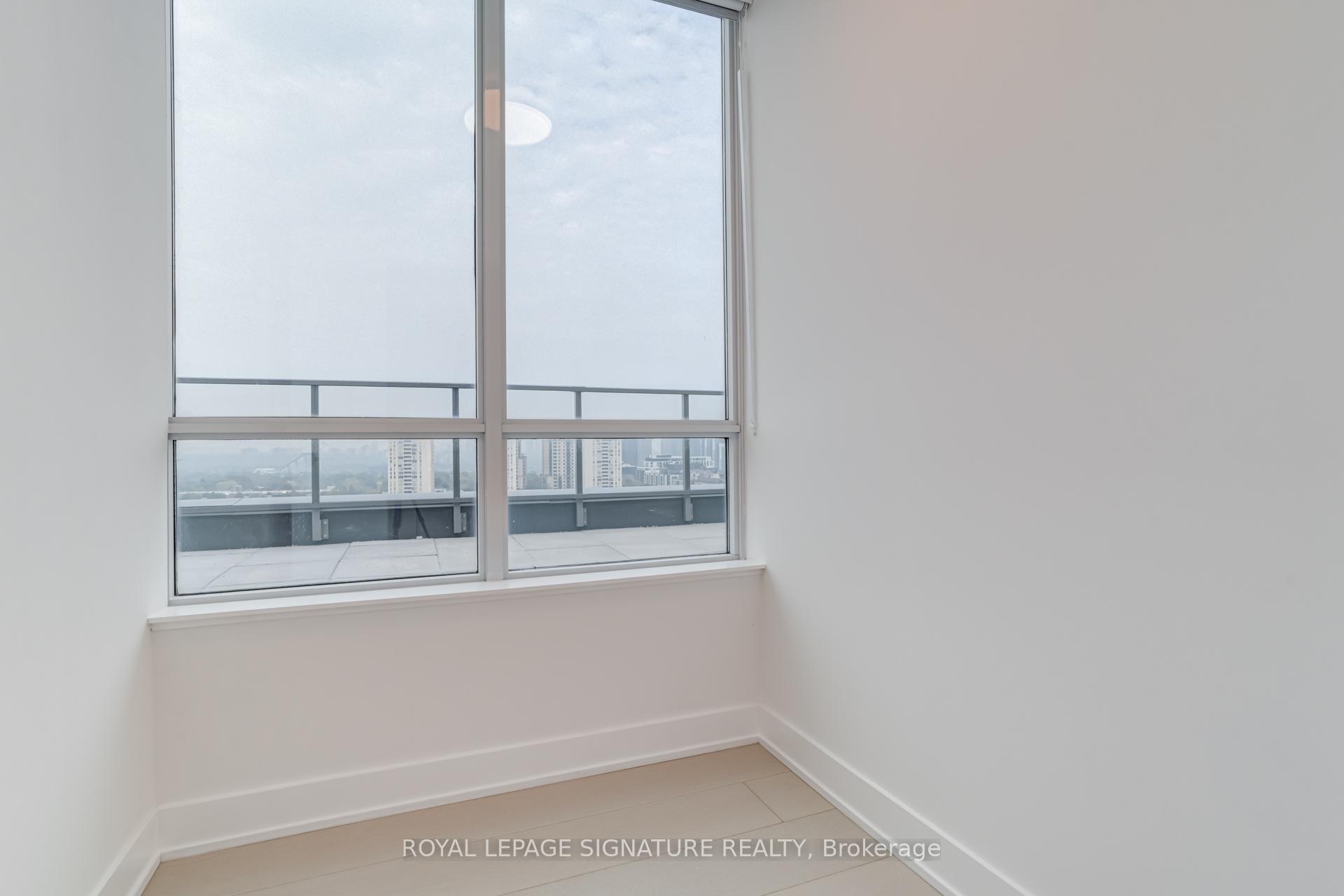 4 Bedrooms Condo at 2 Teagarden, Toronto For sale