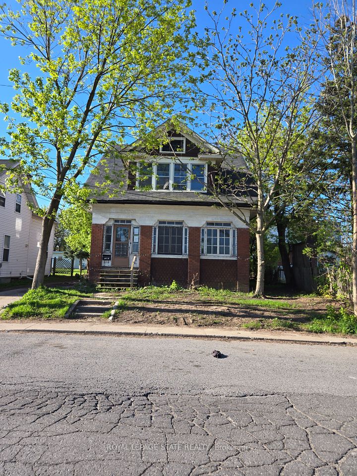 4624 Huron