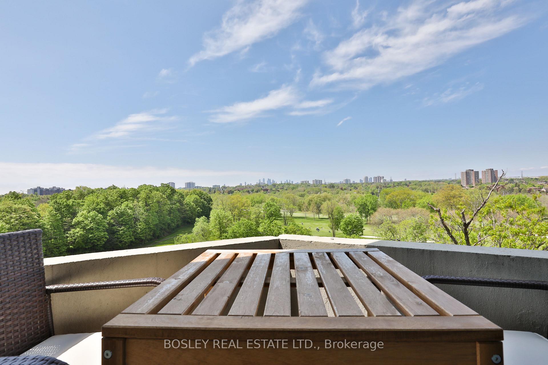 2 Bedrooms Condo at 284 Mill, Toronto For sale