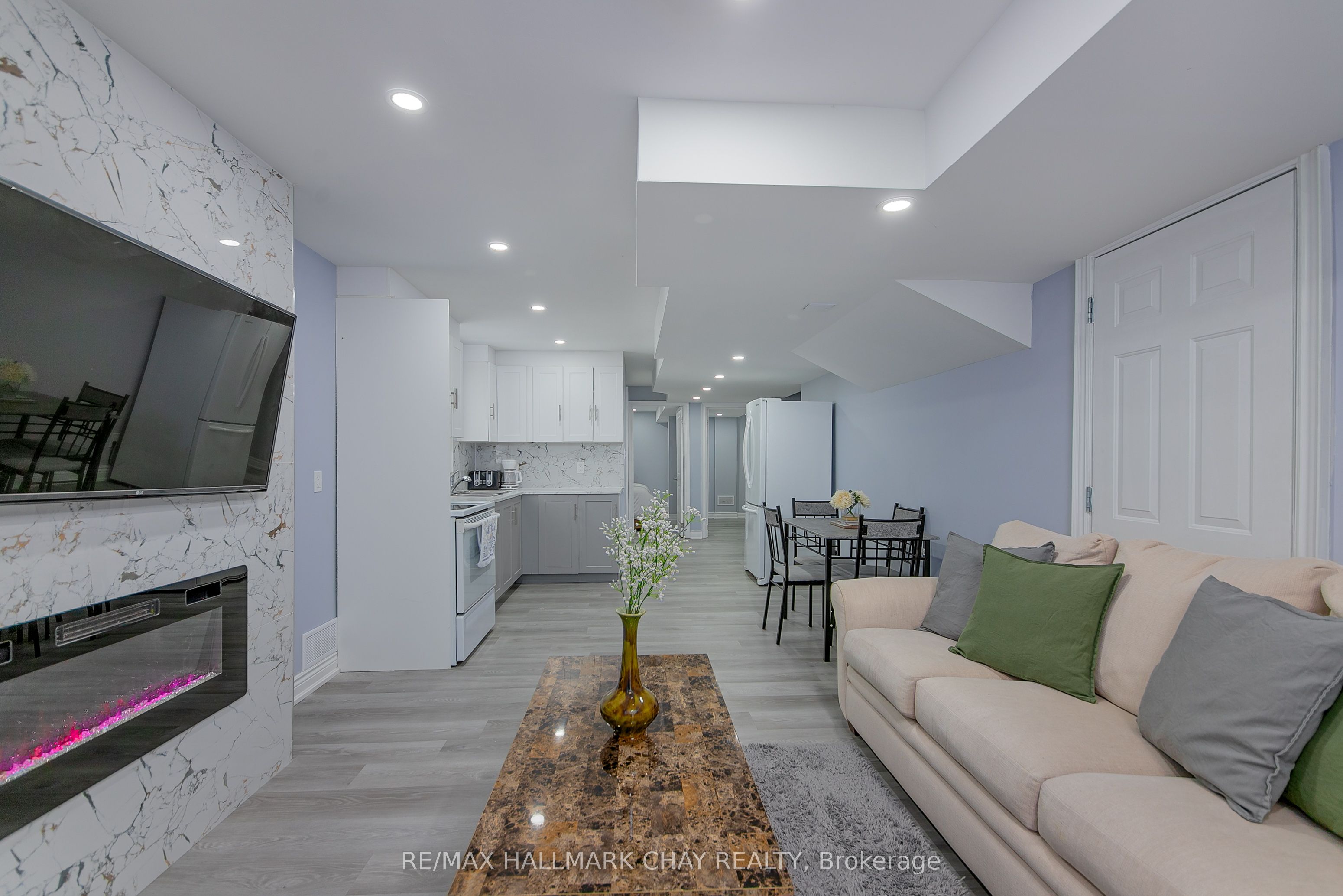 896 John Street, #B1